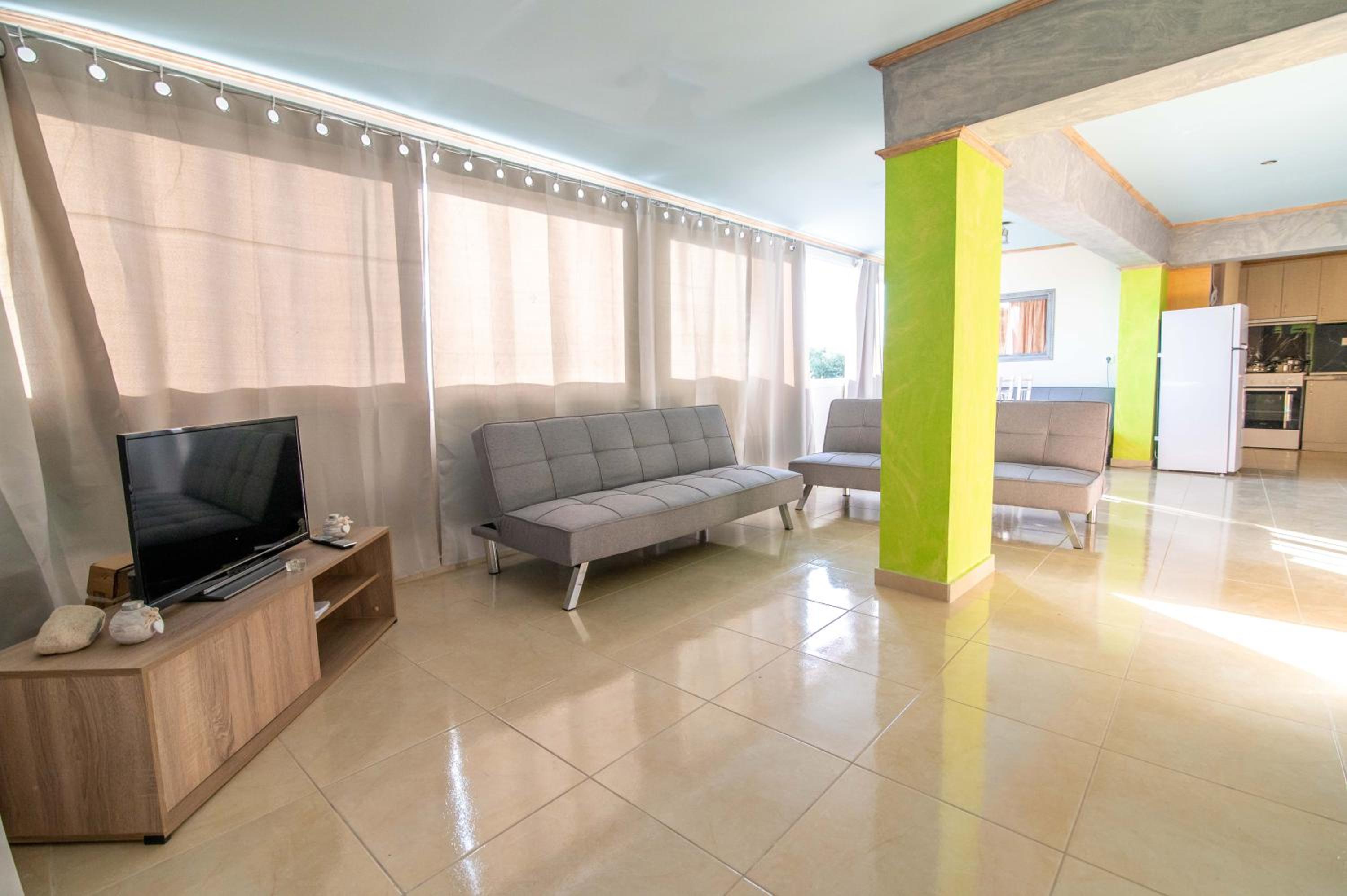 Three-Bedroom House photo 1
