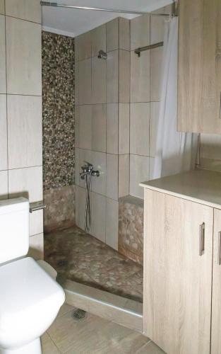 One-Bedroom Apartment - Photo 14