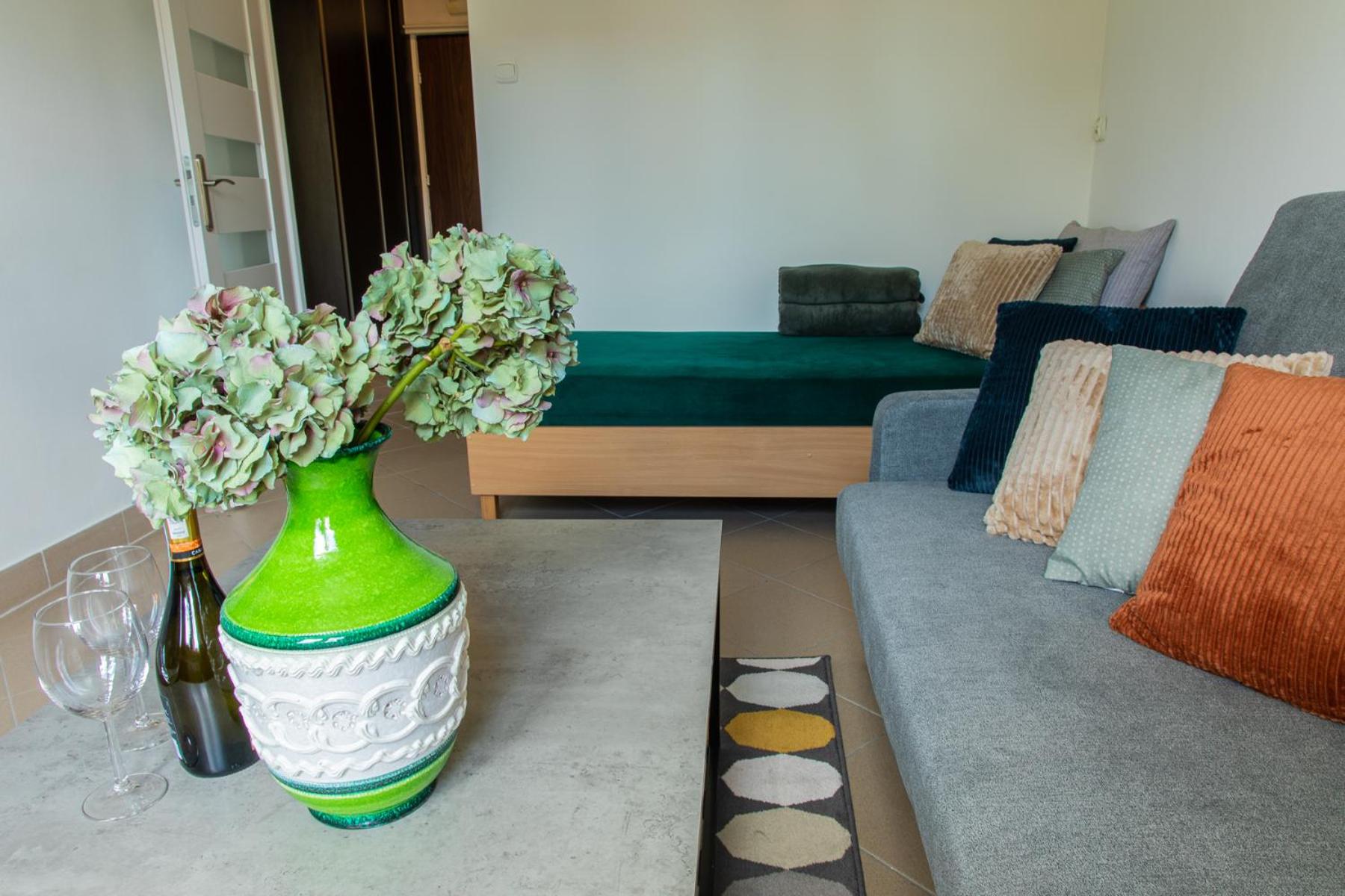 Studio Apartment photo 3
