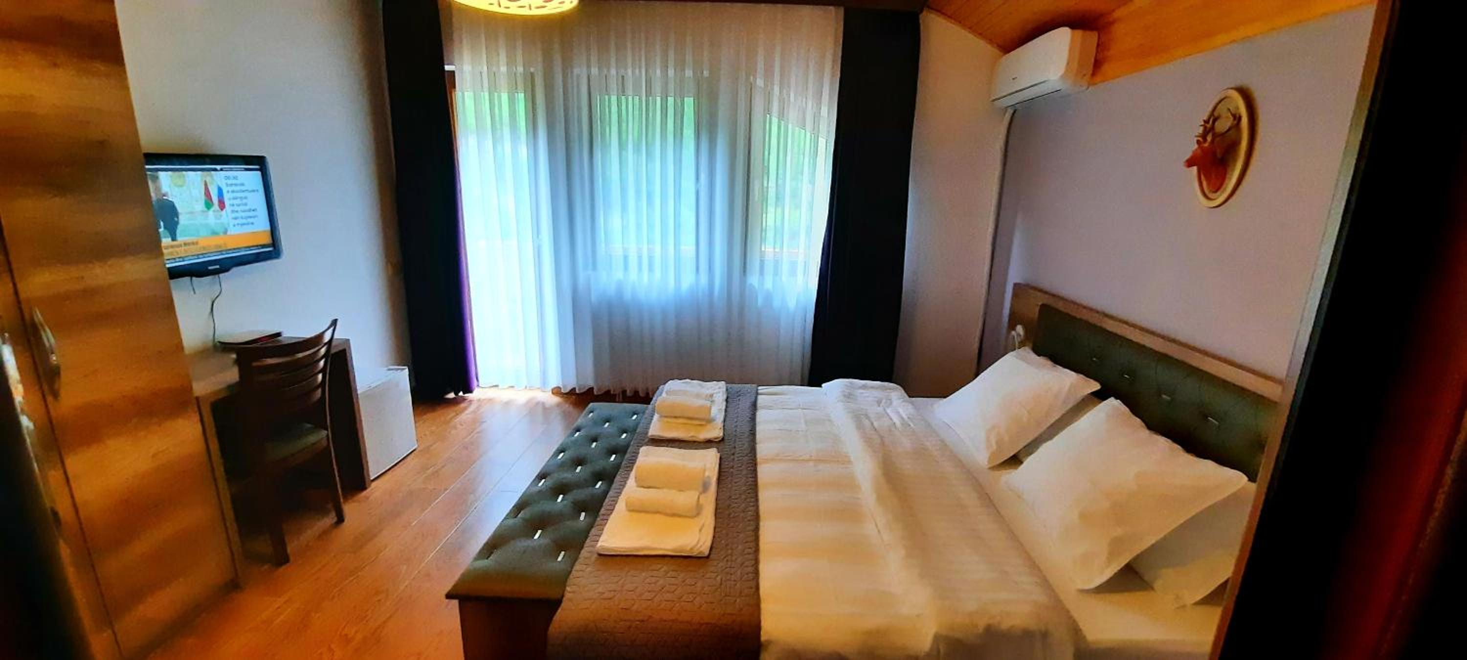 Double Room with Balcony (2 Adults + 1 Child)