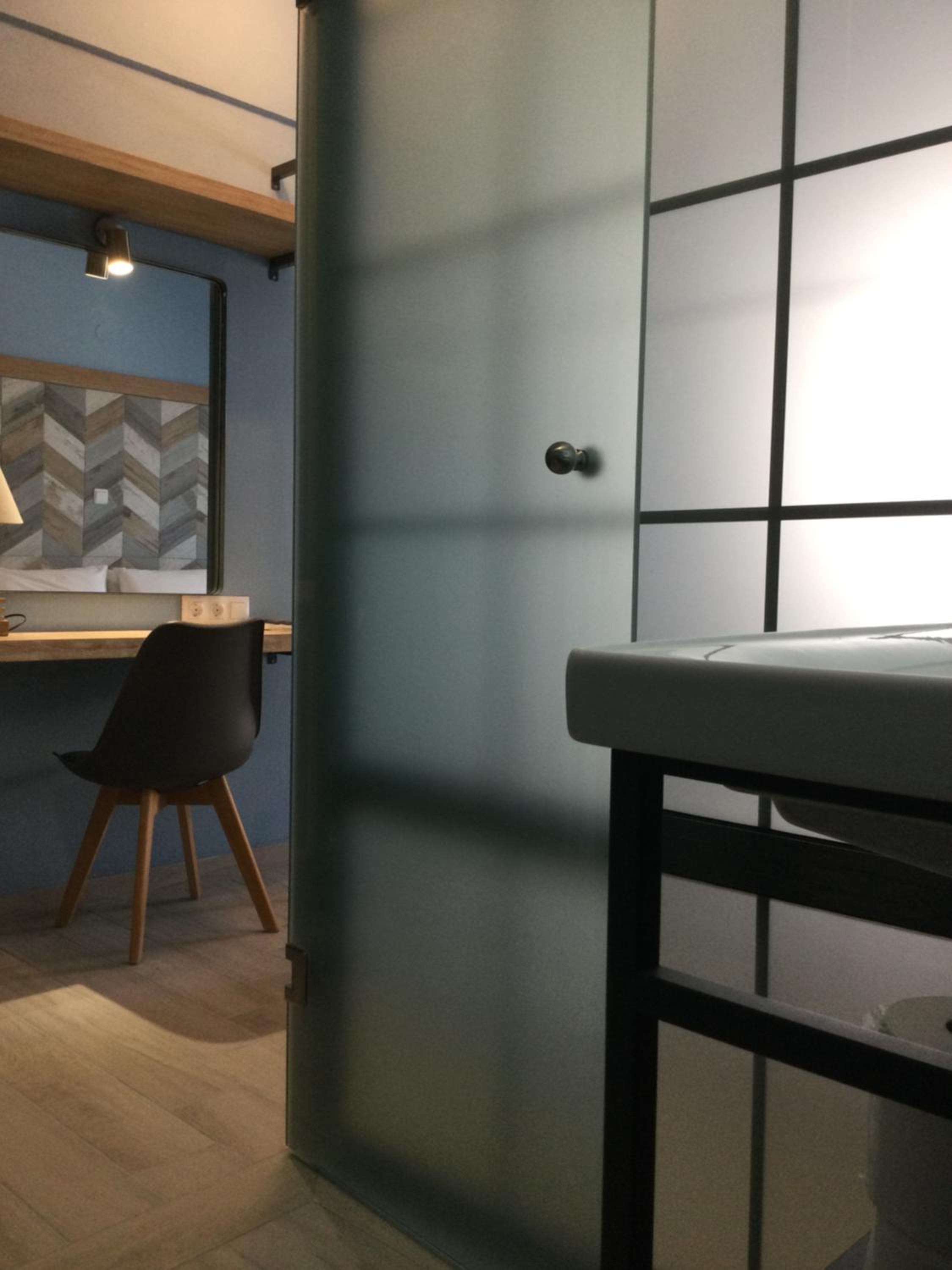 Deluxe Double or Twin Room - Photo 26