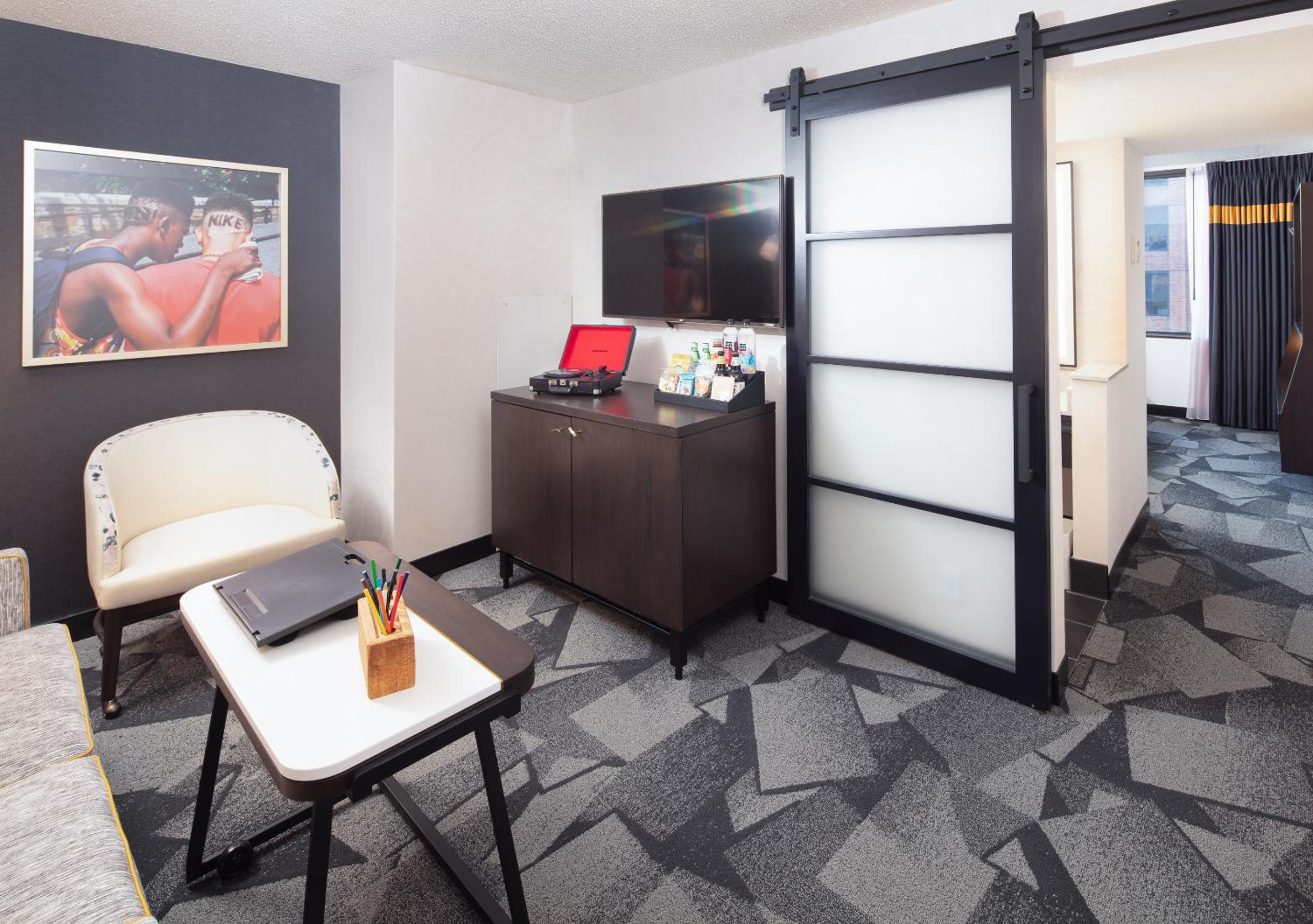 Superior King Room - Photo 2