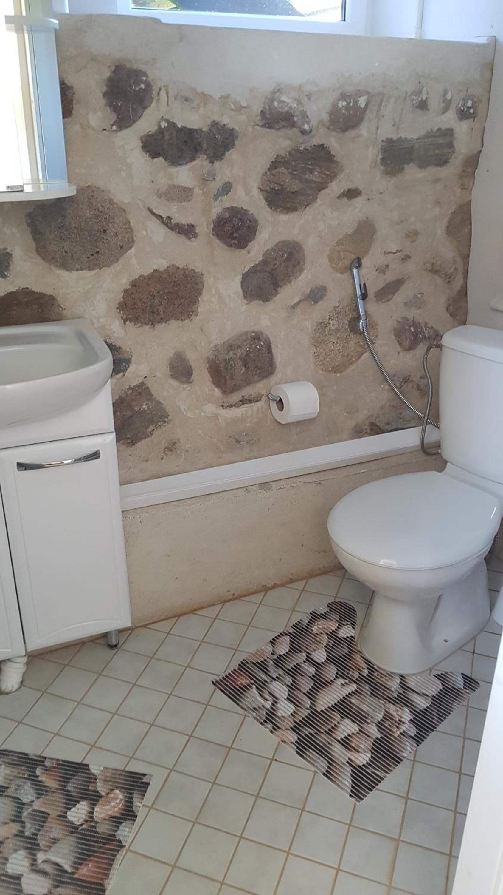Twin Room with Shower - Photo 4