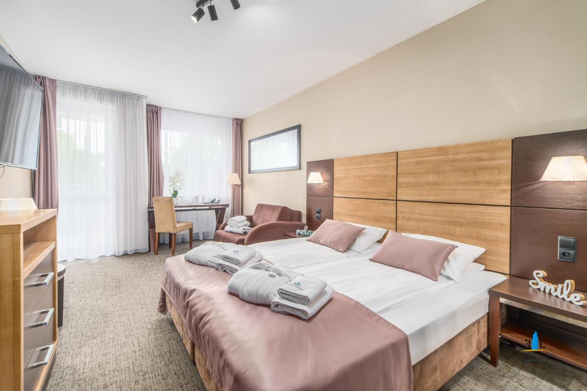 Triple Room with Private Bathroom photo 1
