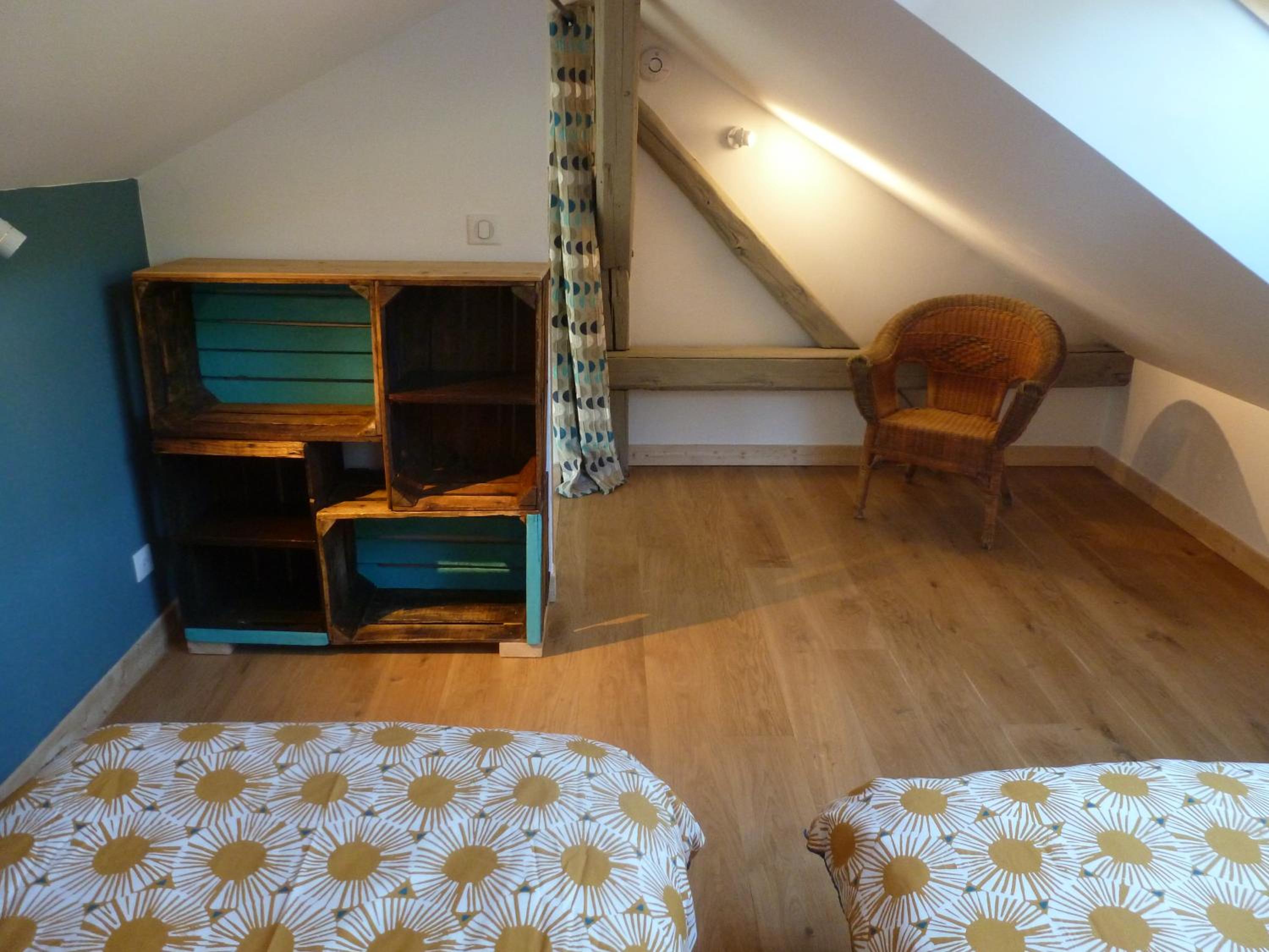 Apartment with Mountain View - Photo 8