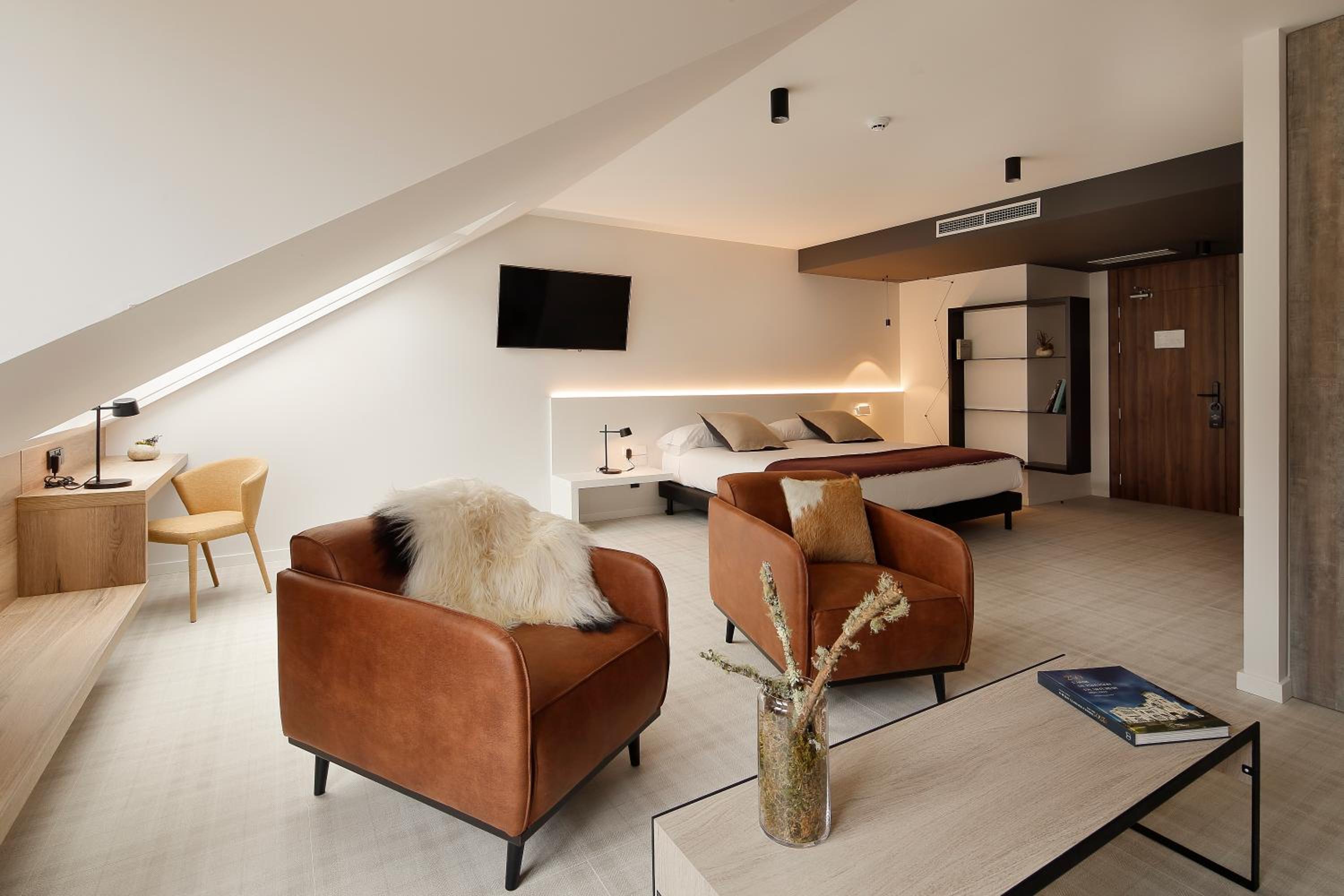 Junior Suite - Photo 11