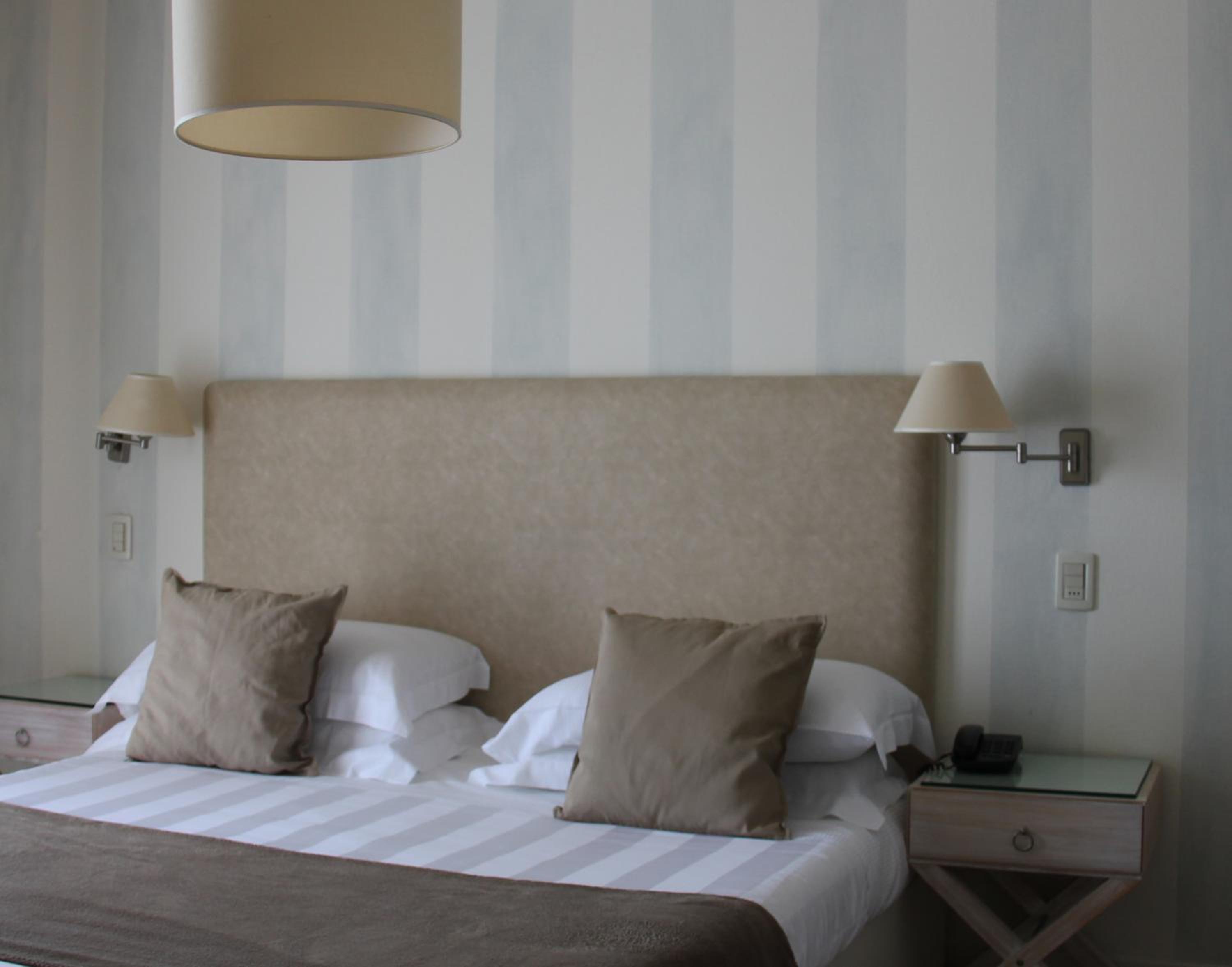 Double Room with Balcony - Photo 1