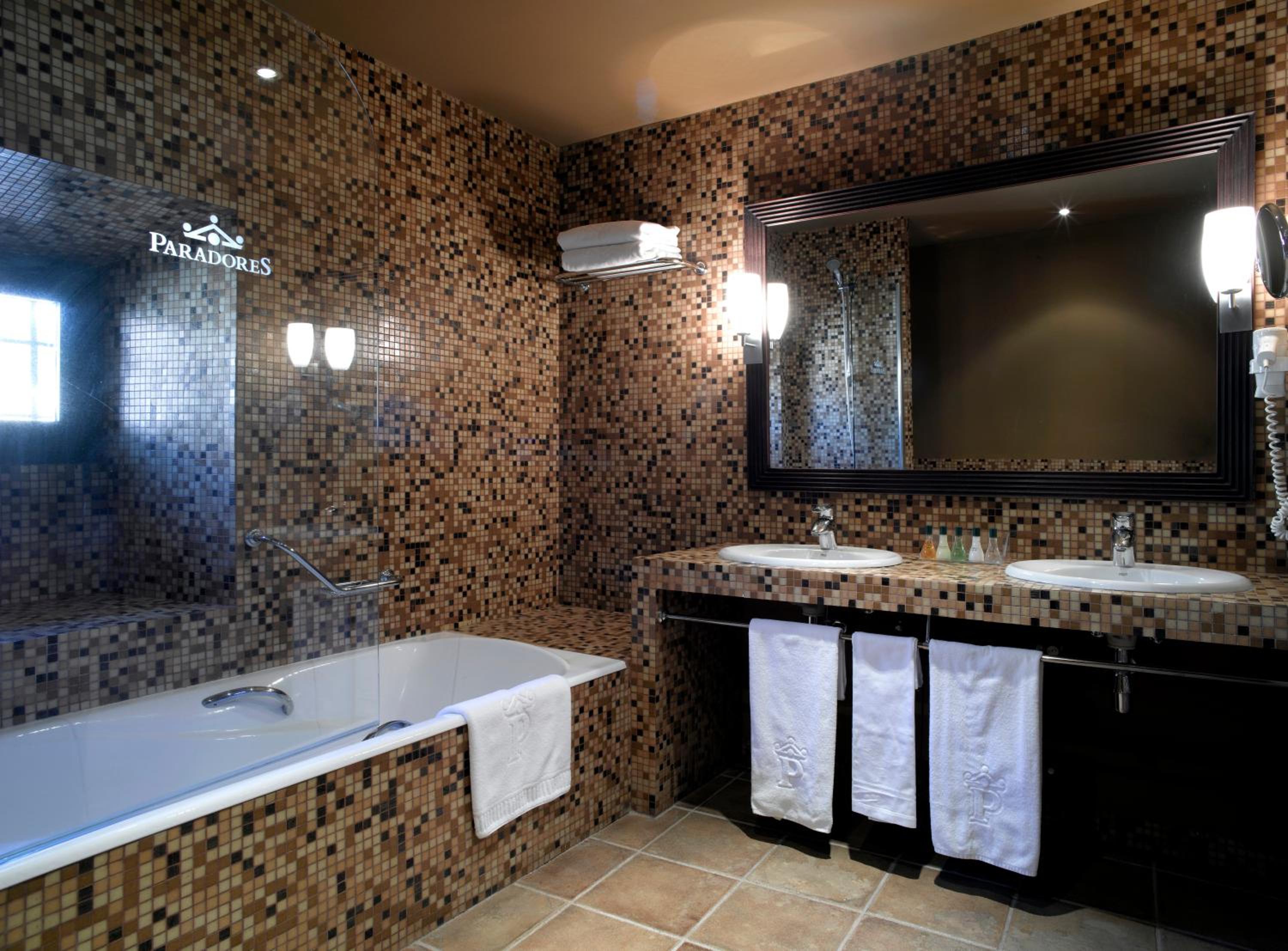 Superior Double Room - Photo 2
