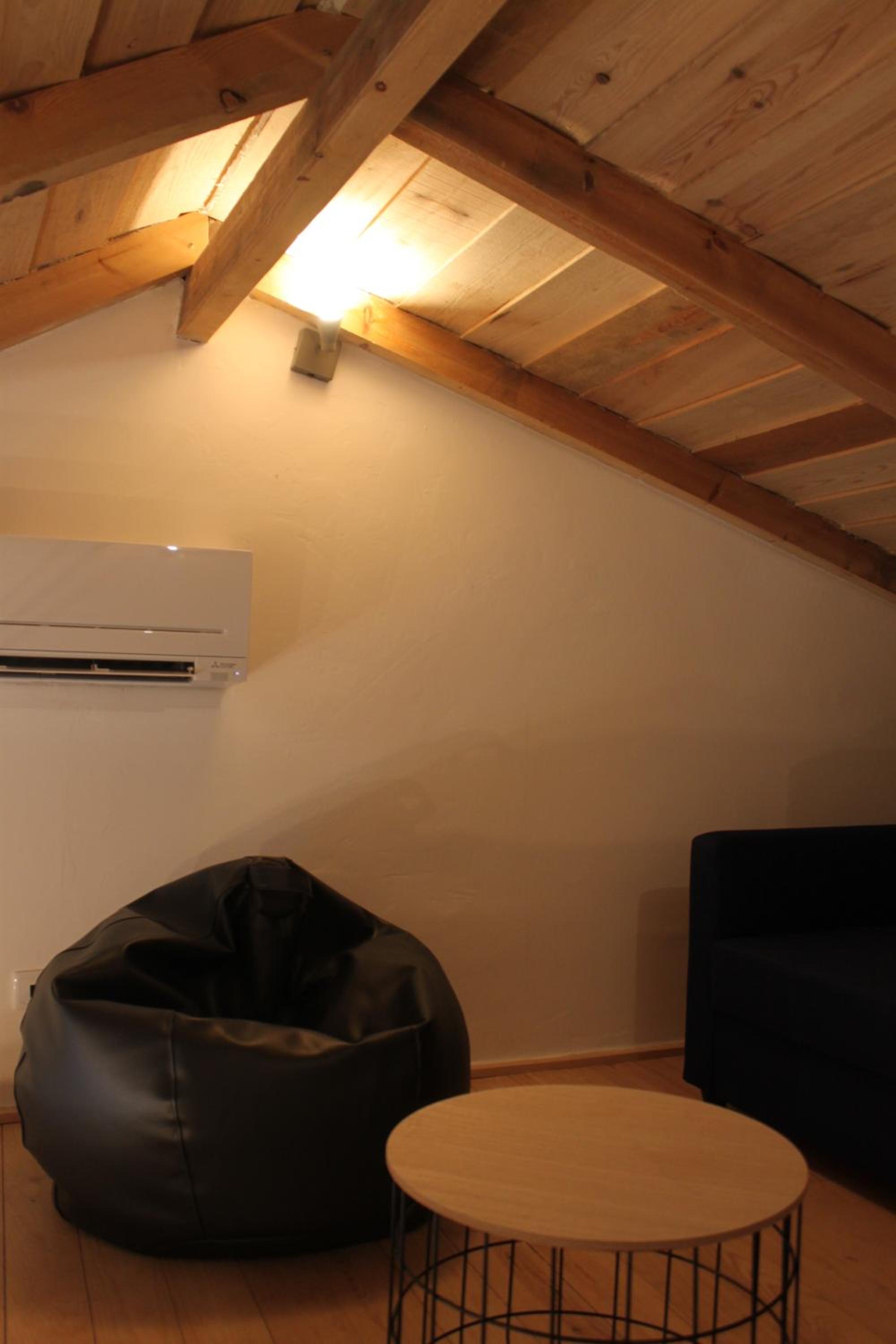 One-Bedroom House - Photo 15