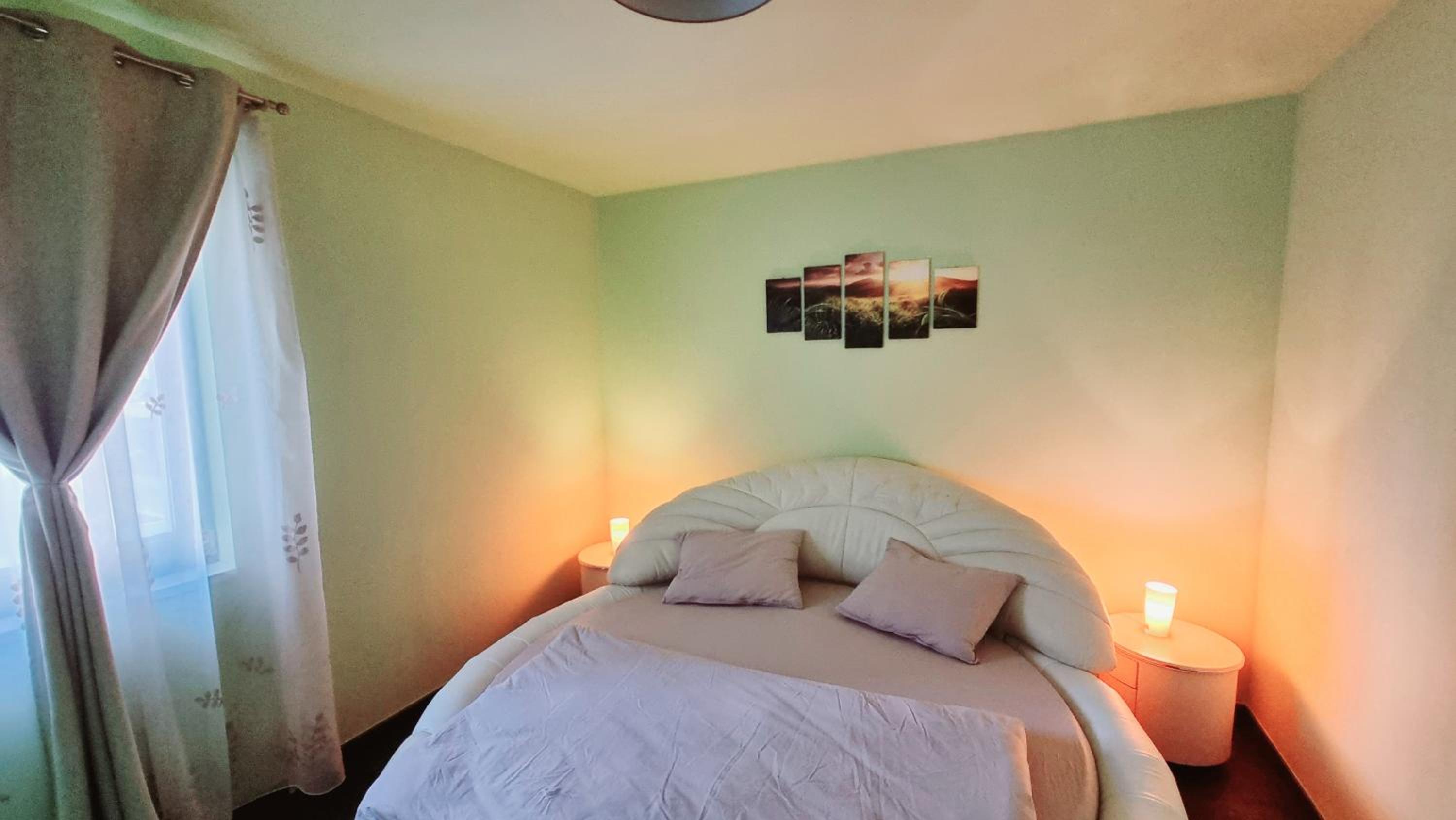 One-Bedroom Apartment - Photo 15