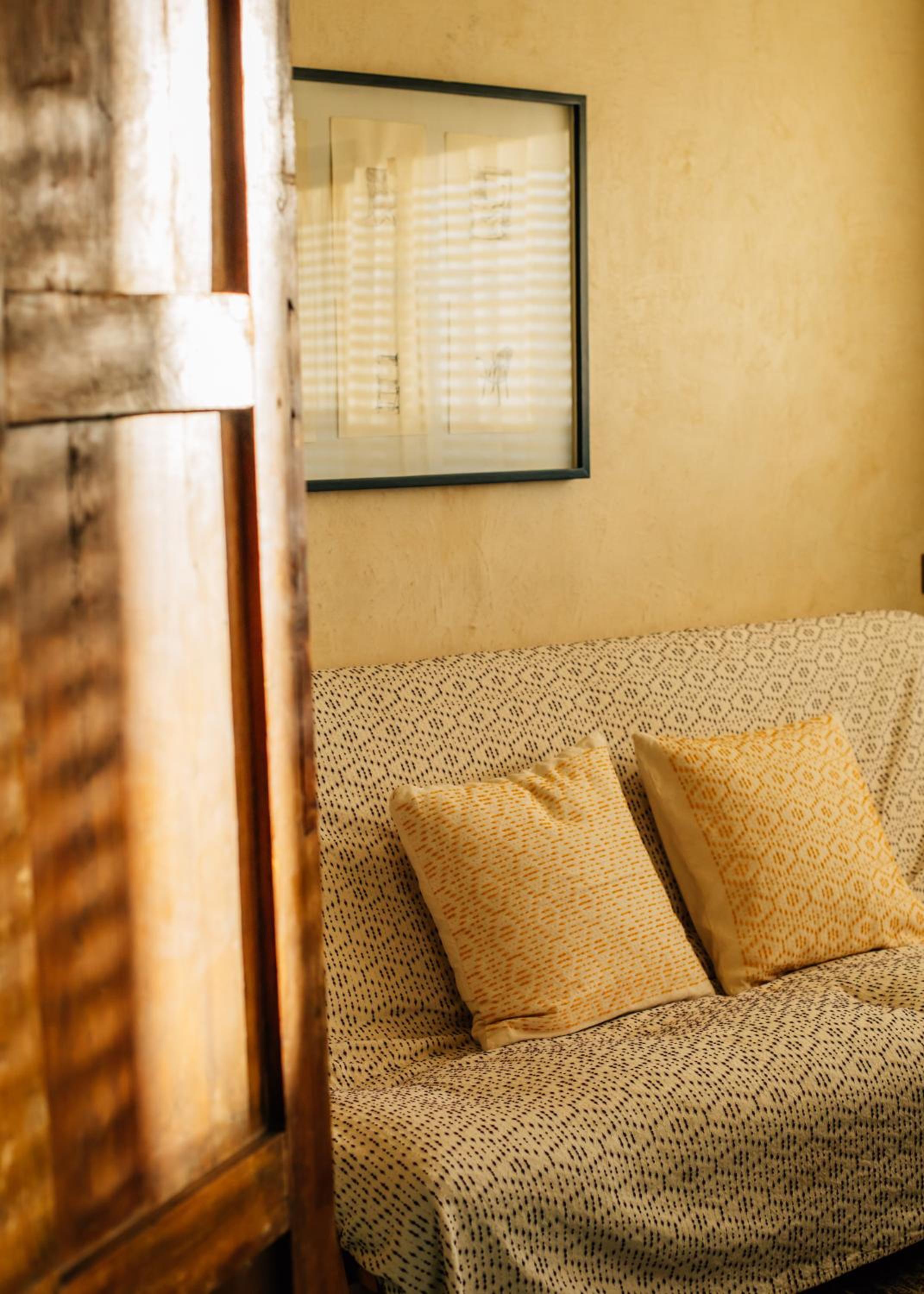 Junior Suite with Balcony - Photo 8