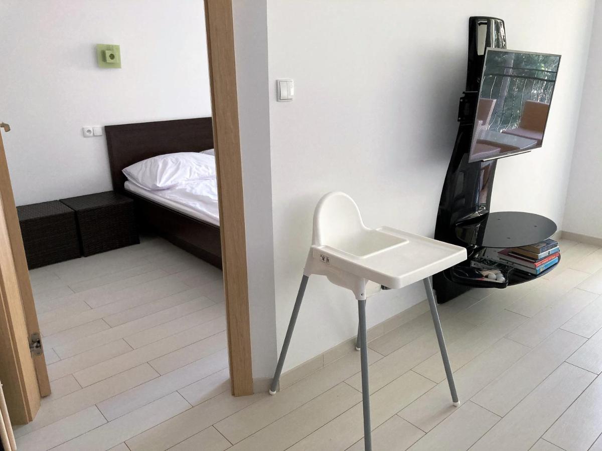 Studio Apartment photo 3