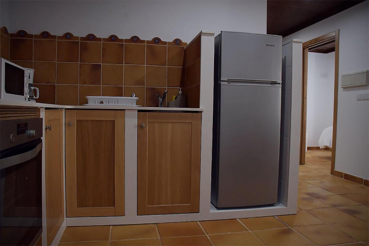 Apartment with Balcony - Photo 6