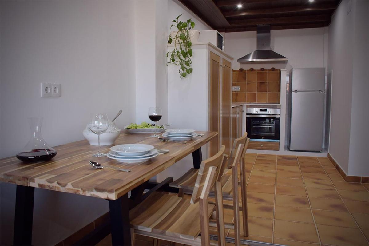 Apartment with Garden View - Photo 5