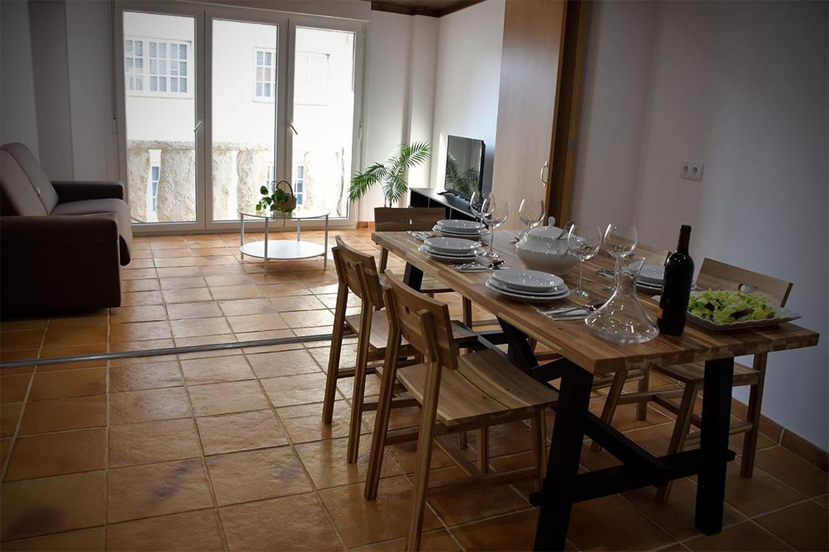 Apartment with Balcony - Photo 2