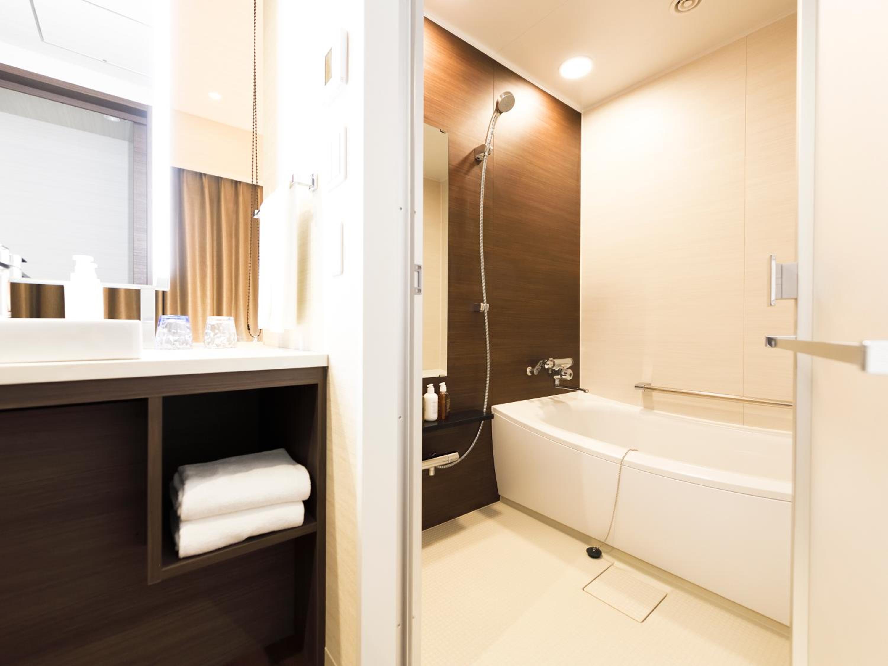 Twin Room - Photo 4