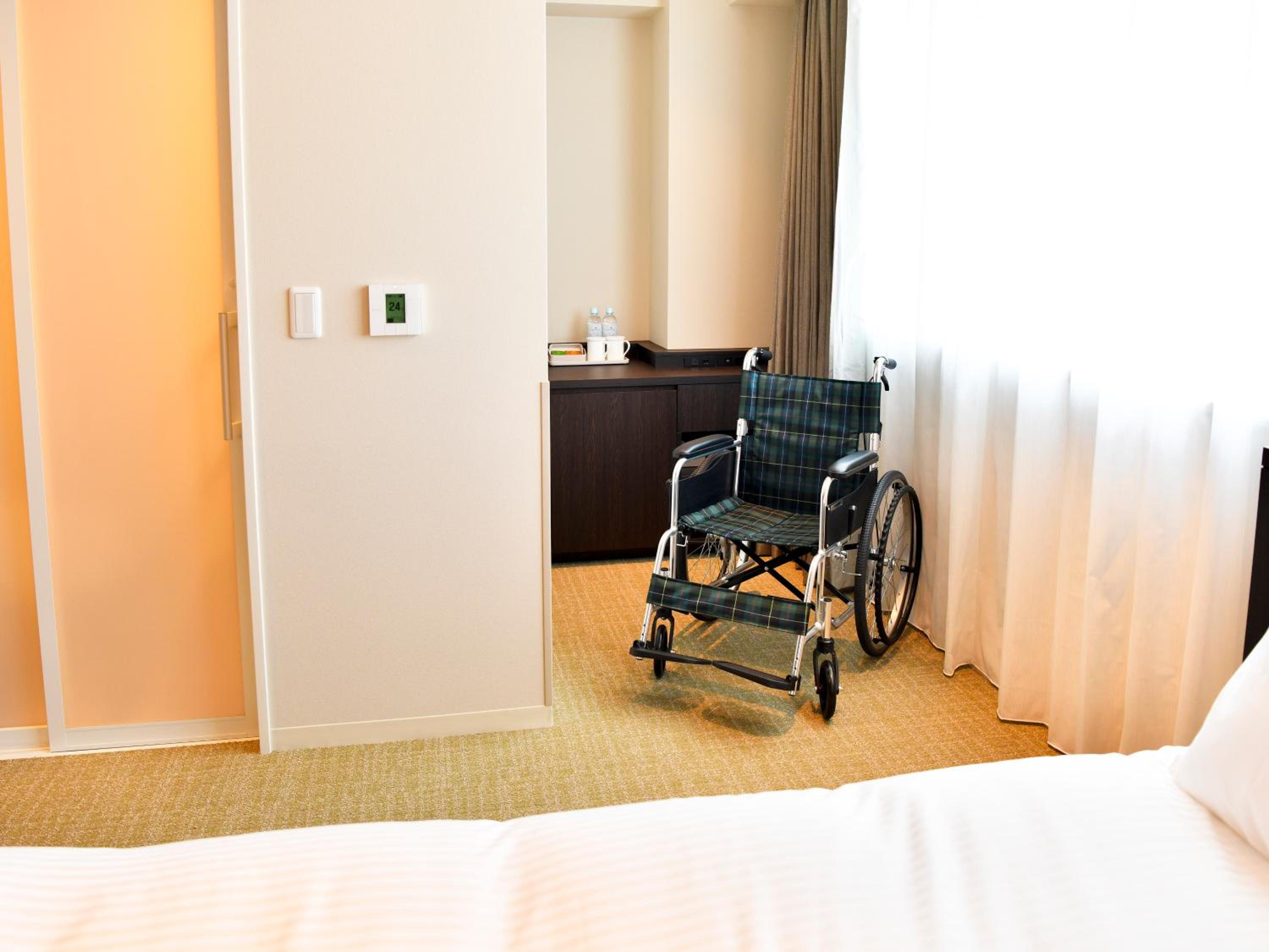 Double Room - Disability Access - Photo 4