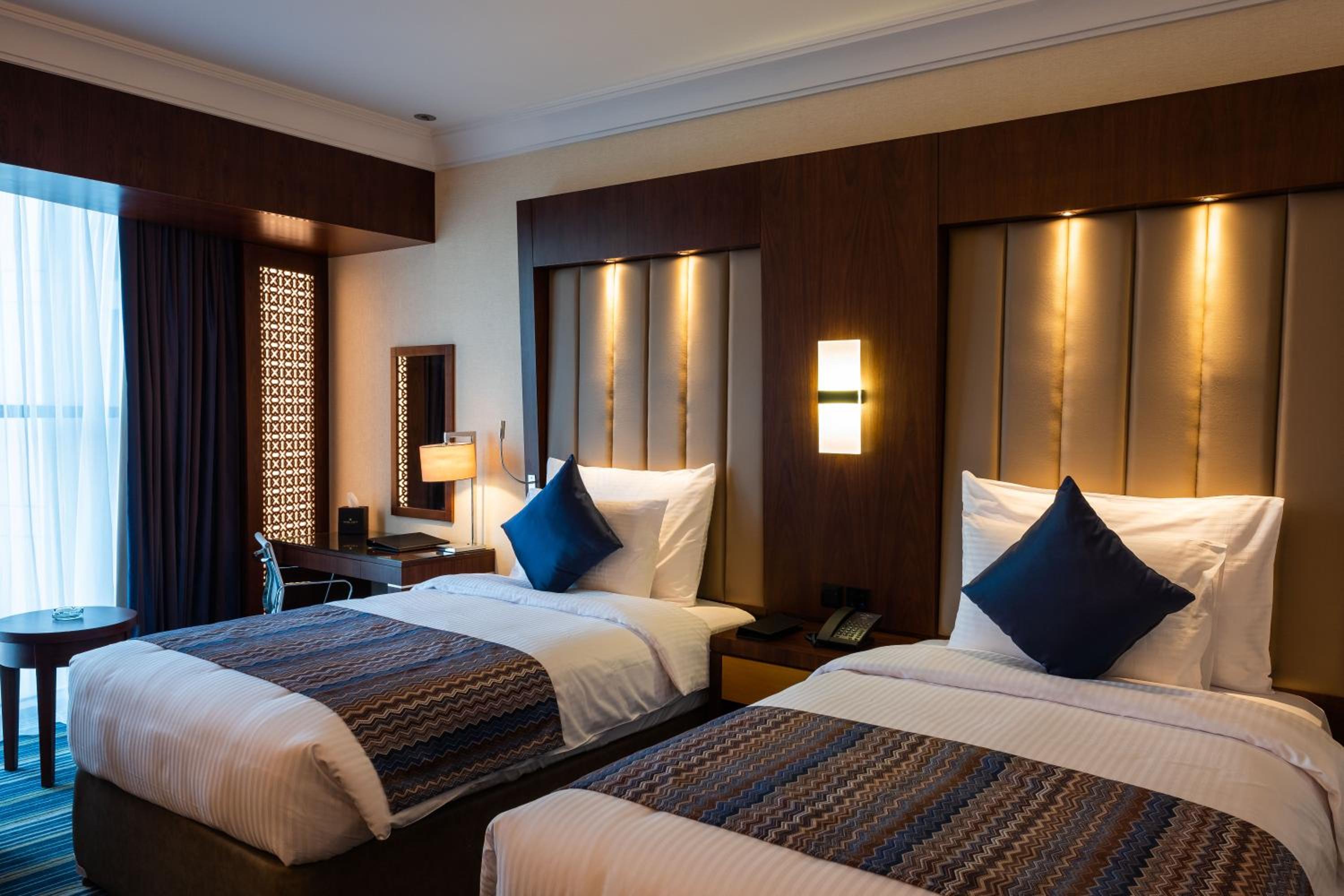 Superior Twin Room - 20% Discount on F&B Dining in restaurants, 30% on spa, and 30% on laundry services + Late check out and Early check in (subject to hotel availability) - Photo 4