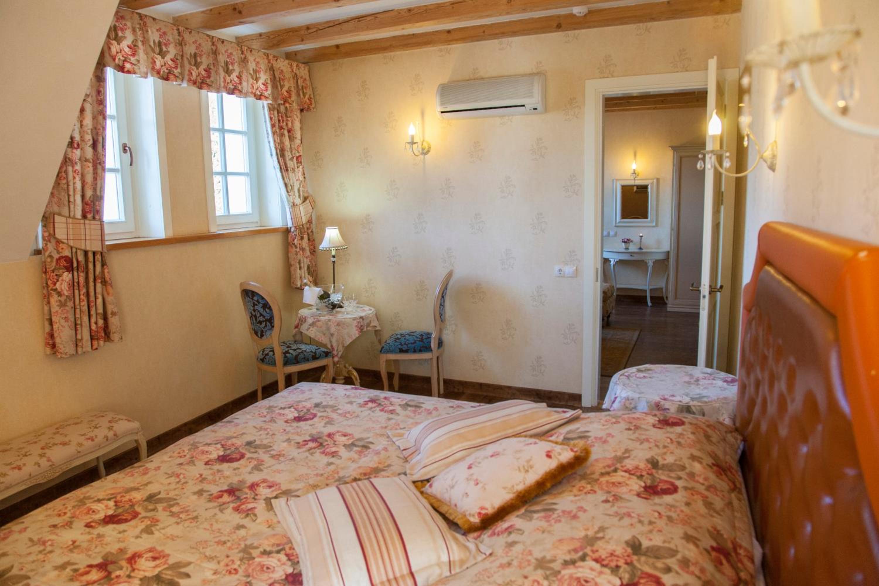 Family Junior Suite - Photo 6