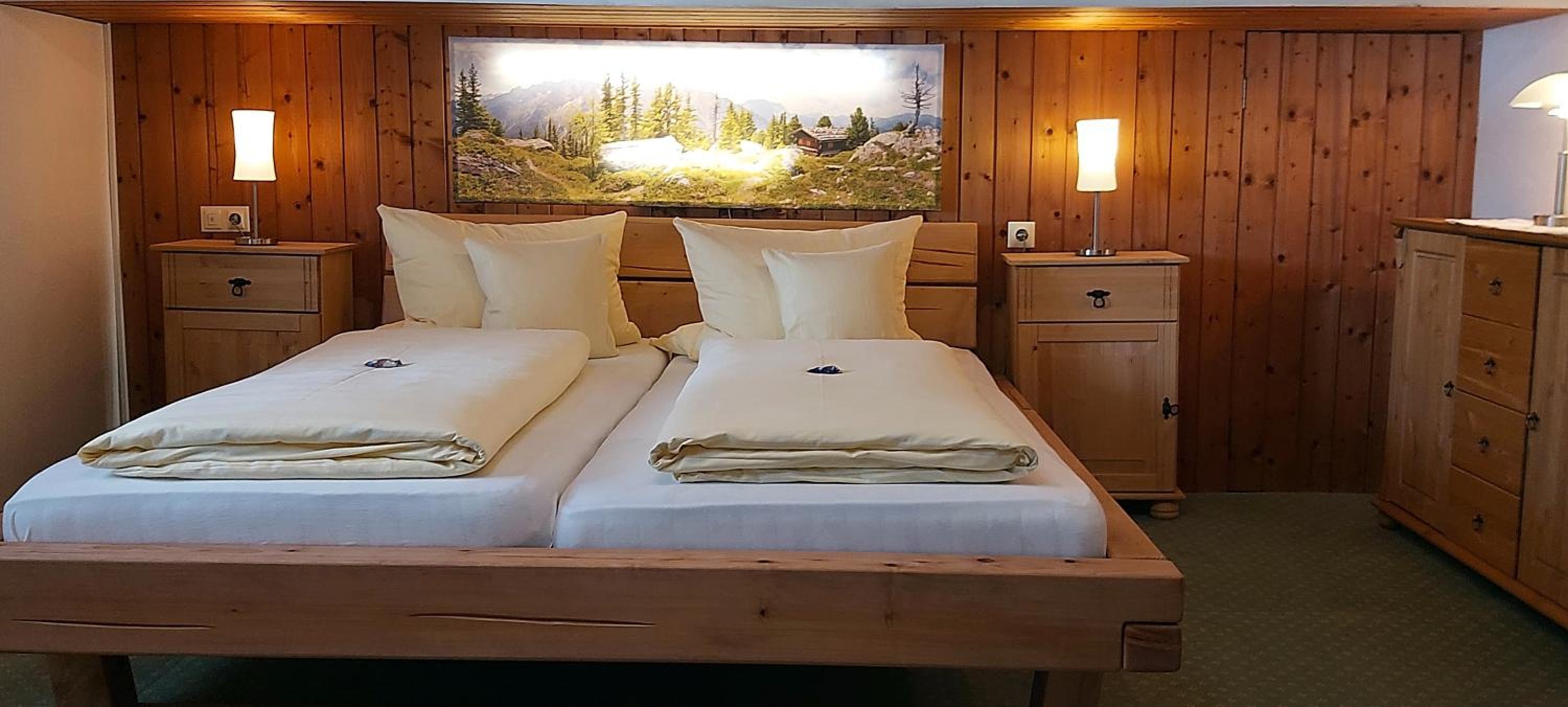 Budget Double Room photo 2