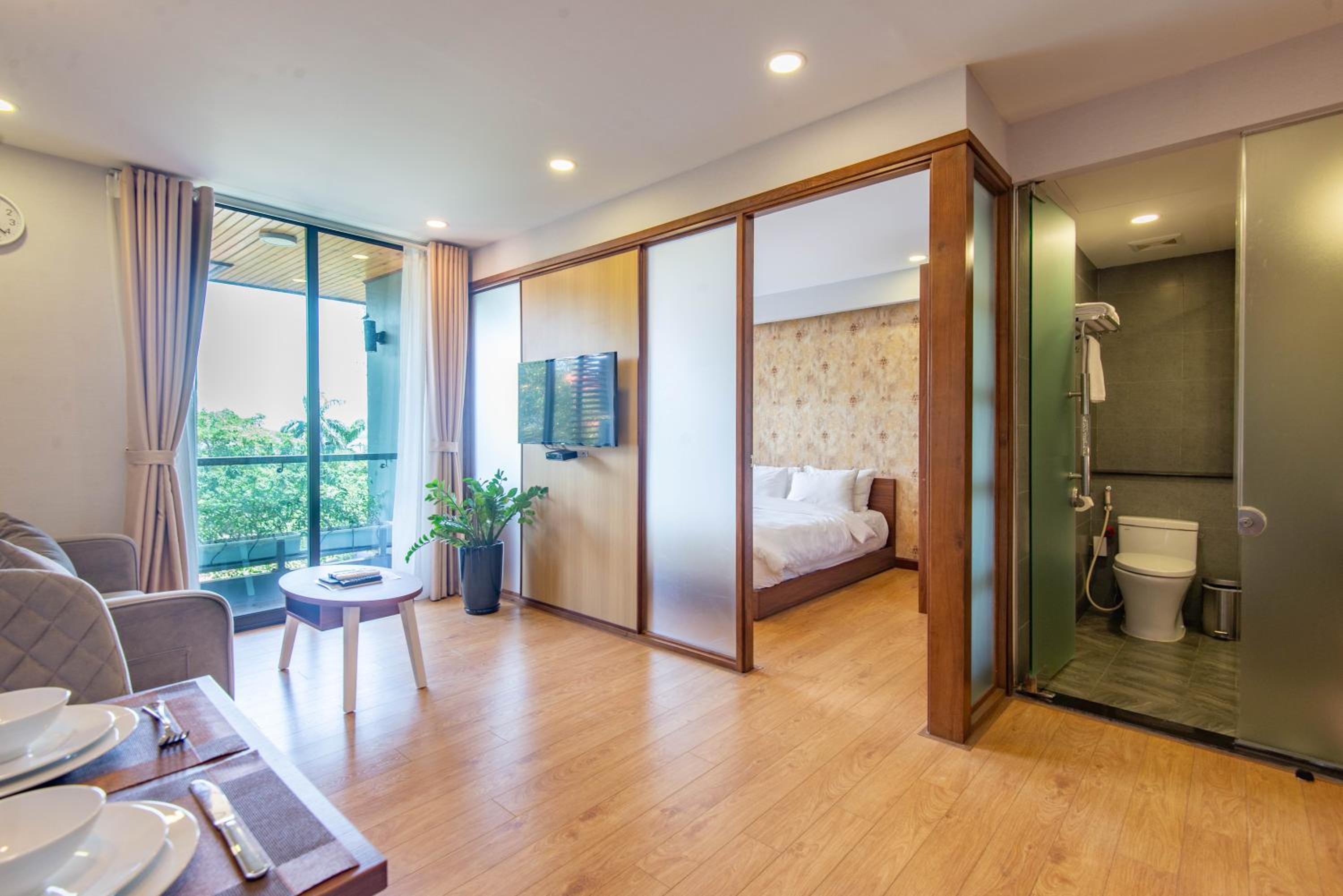 One-Bedroom Apartment