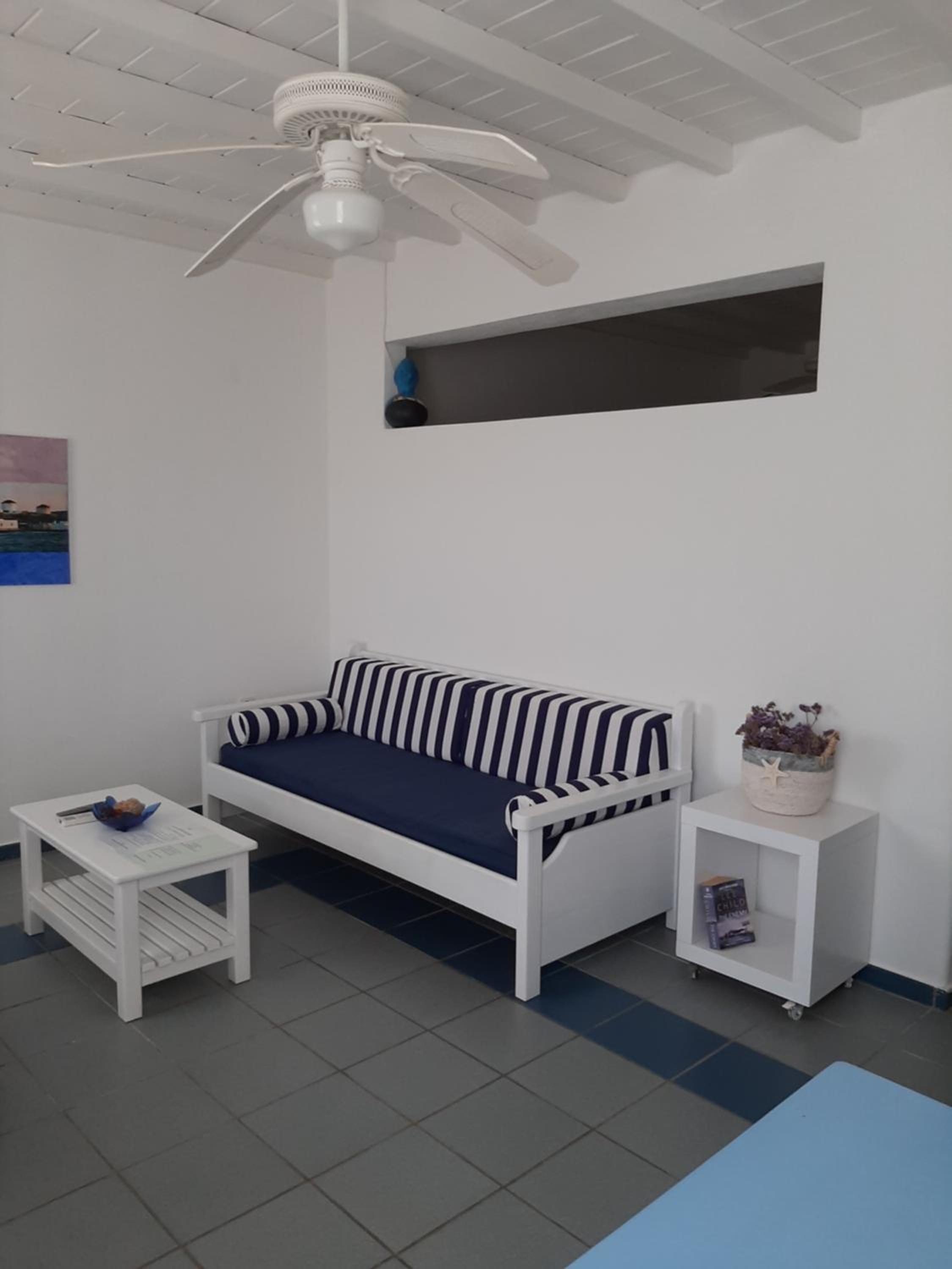 Apartment with Garden View - Photo 5