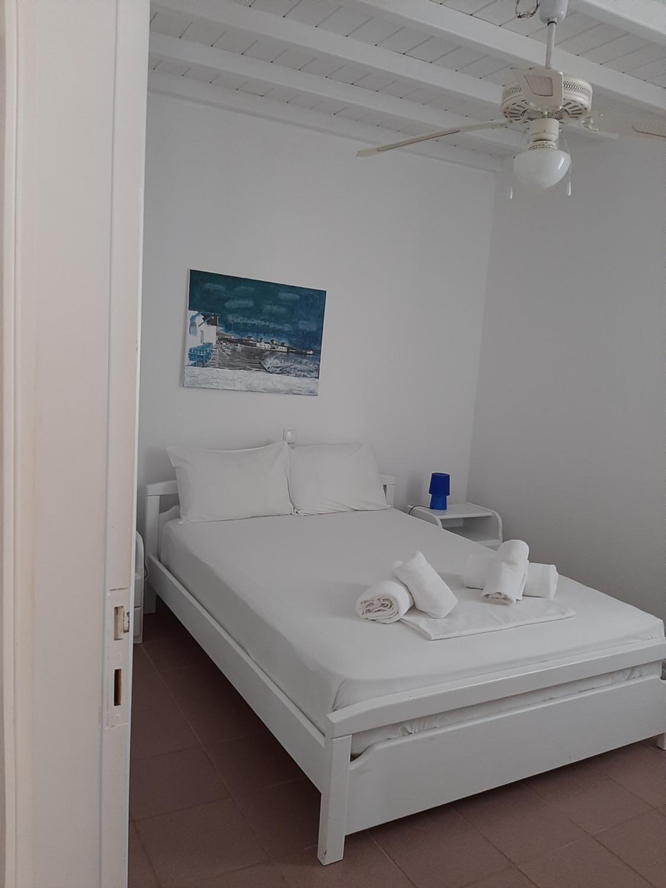 Two-Bedroom Apartment - Photo 11