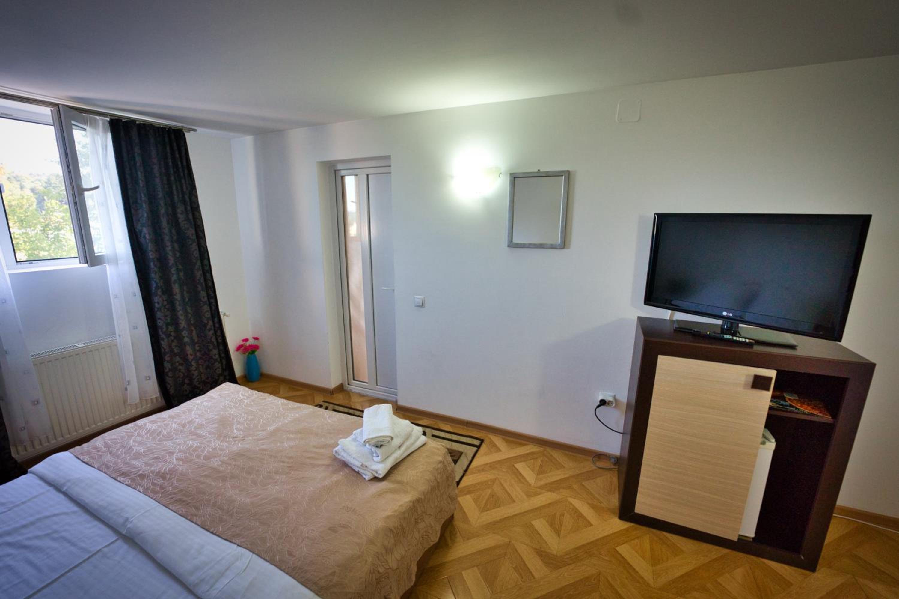 Comfort Double or Twin Room photo 3