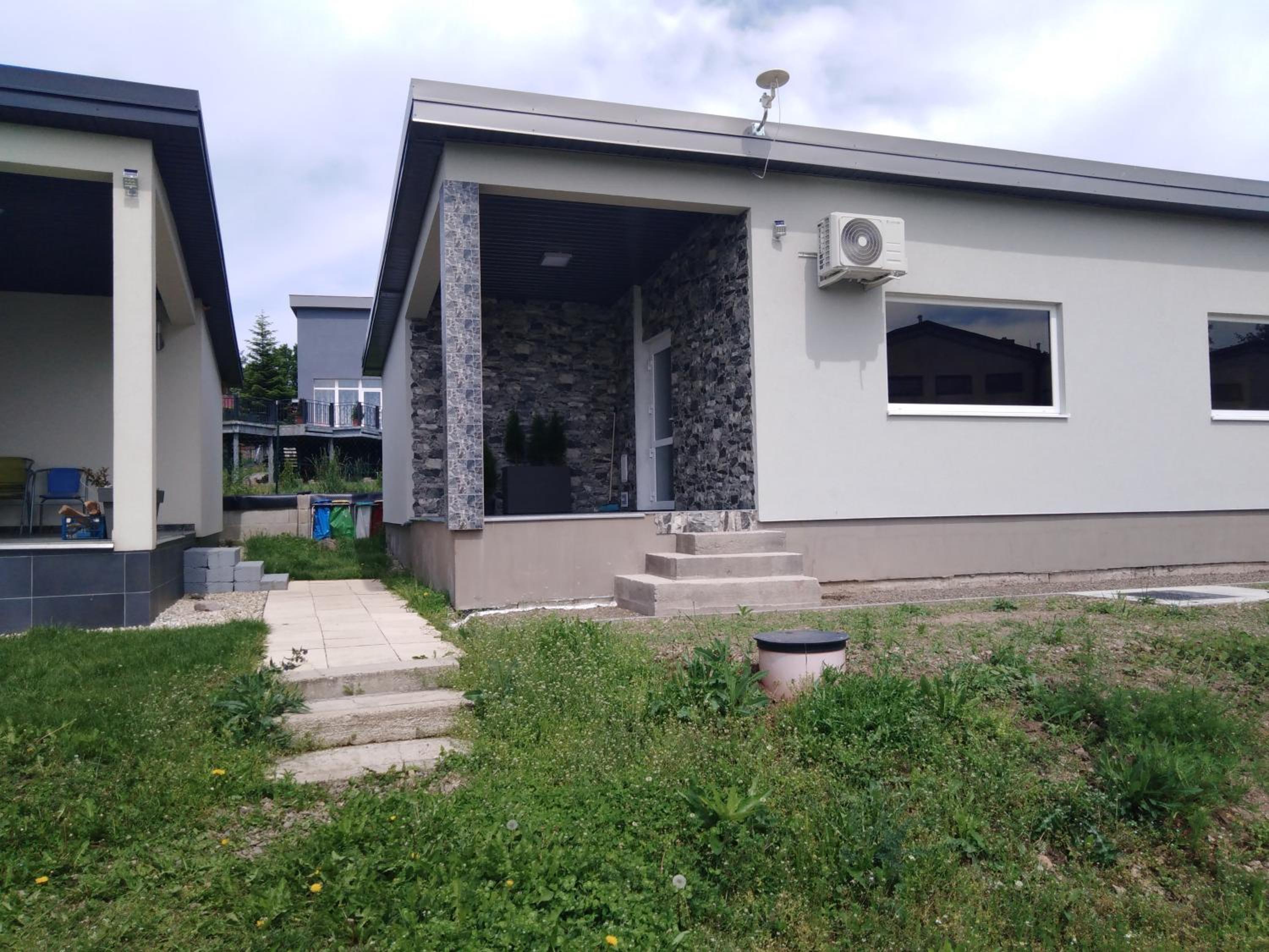 Two-Bedroom House photo 2