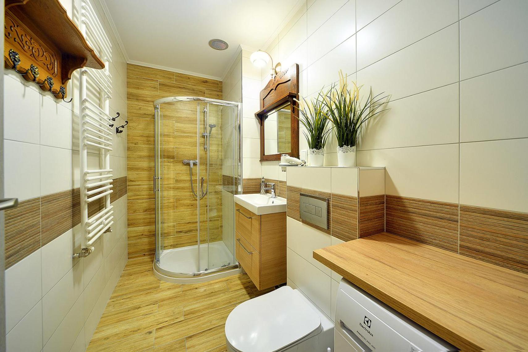 One-Bedroom Apartment photo 2