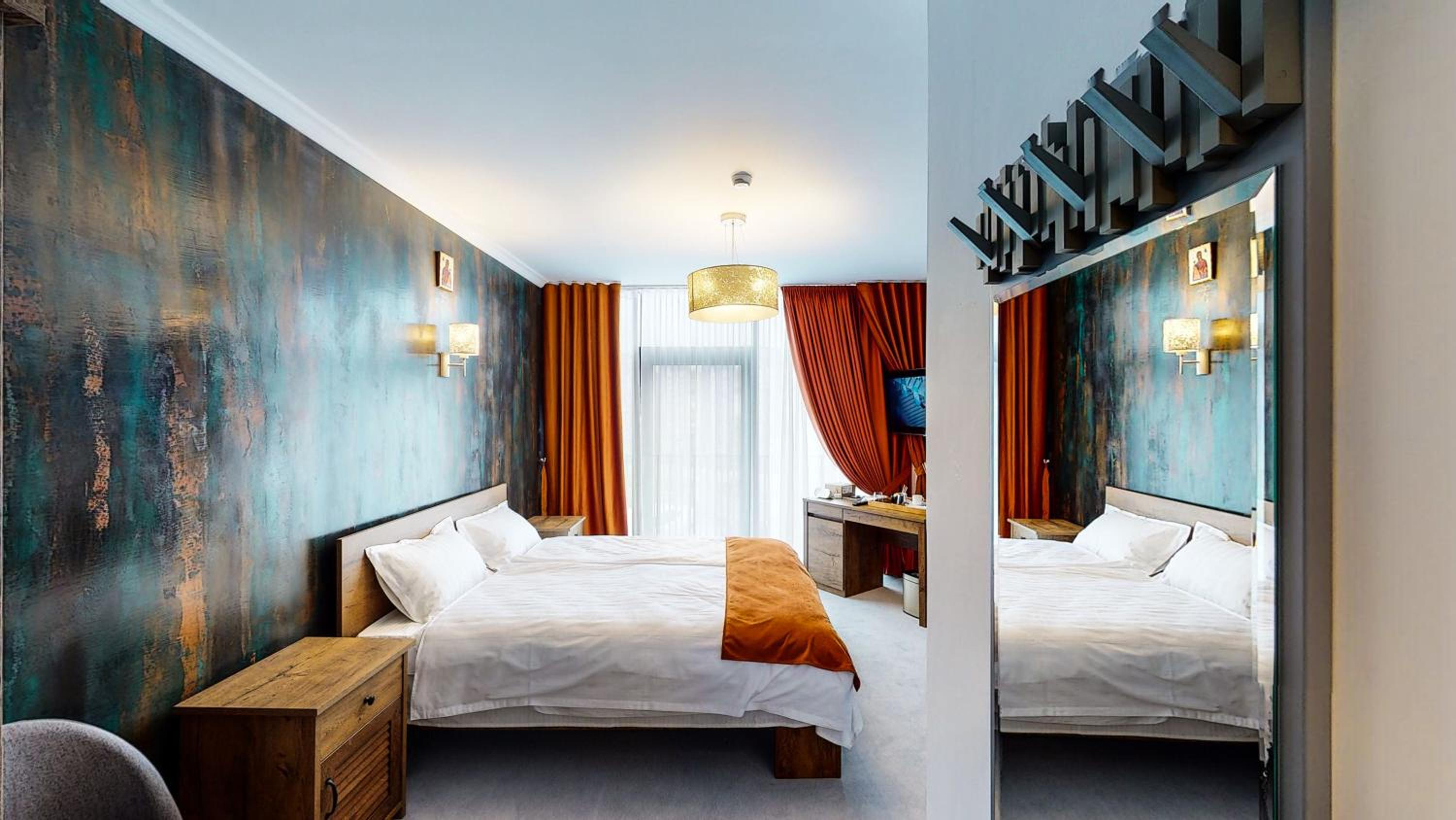 Suite with Balcony - Photo 1