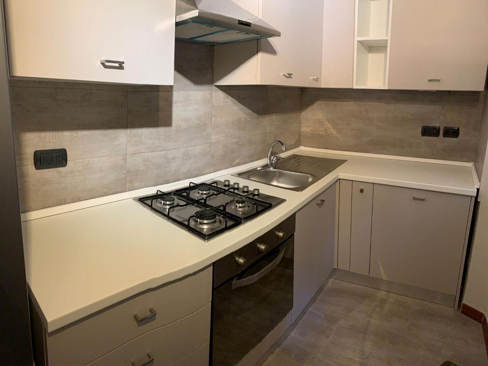 One-Bedroom Apartment - Photo 5