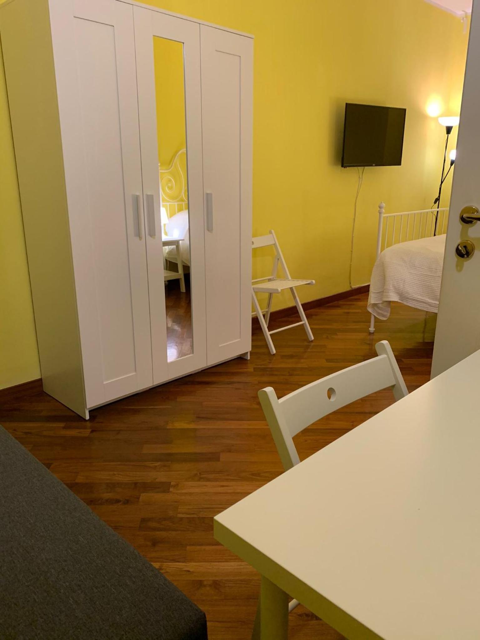 Double Room - Photo 2