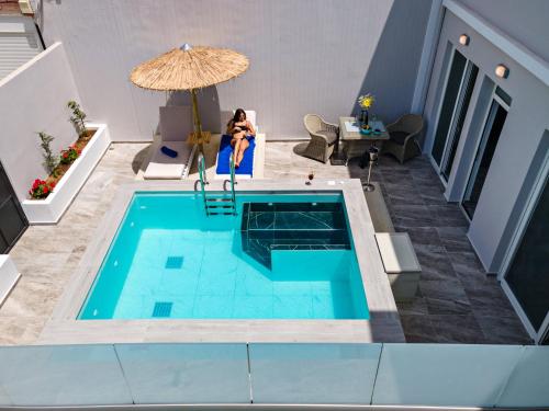 Suite with Private Pool