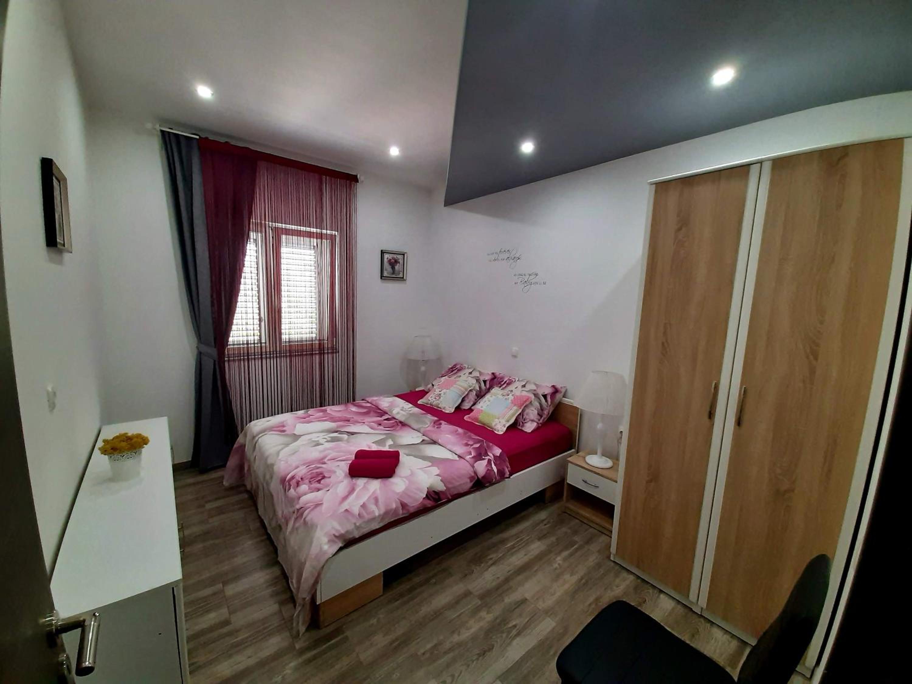 Two-Bedroom Apartment with Balcony and Sea View photo 1