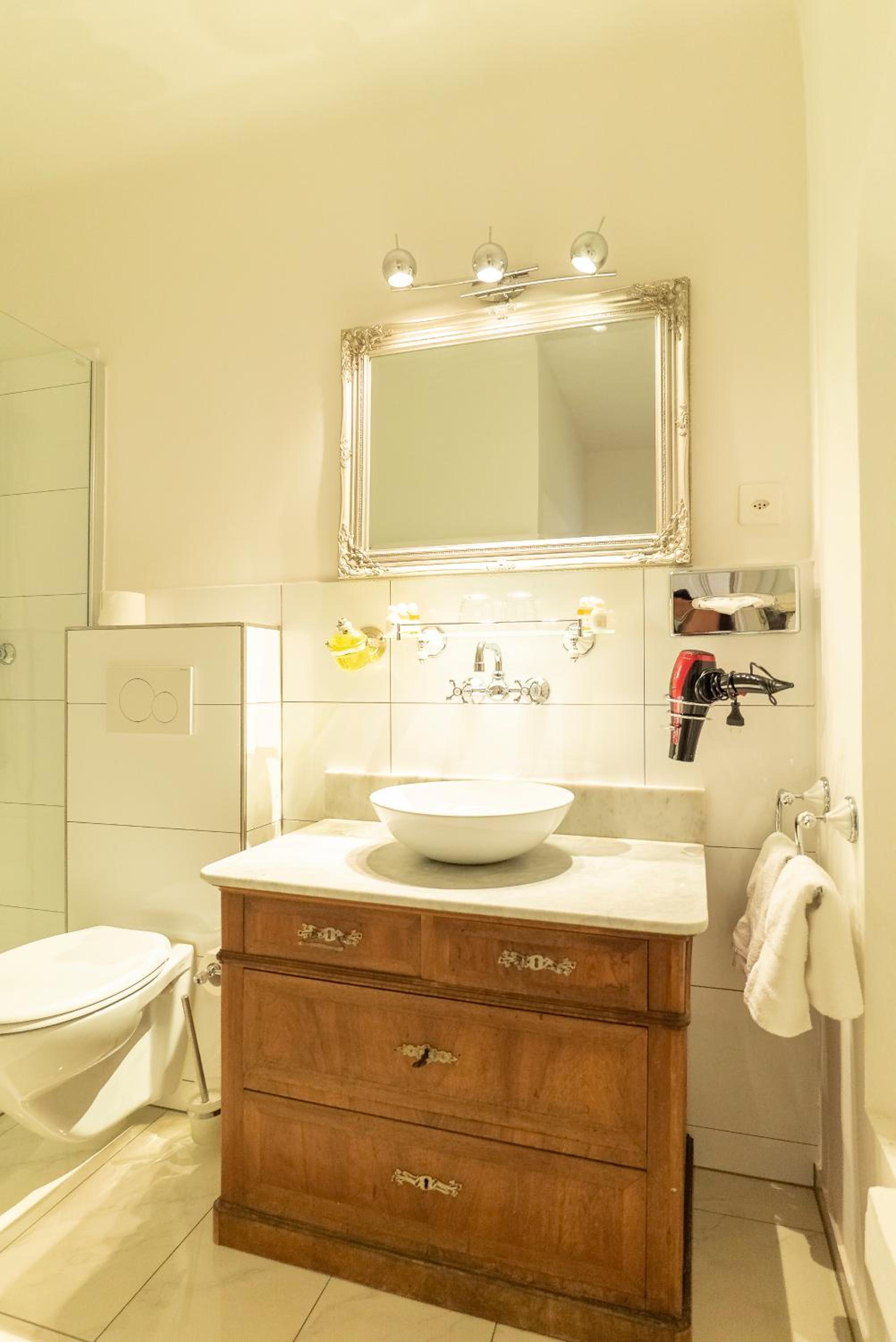 Double Room Basic - Photo 2