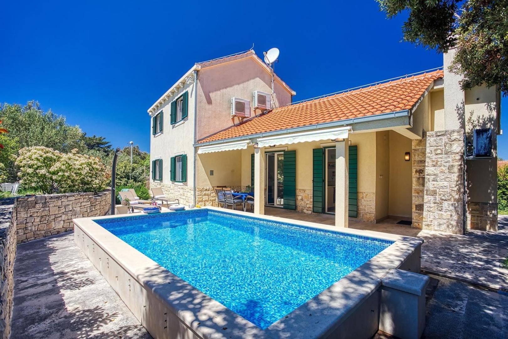 Villa with Private Pool photo 3