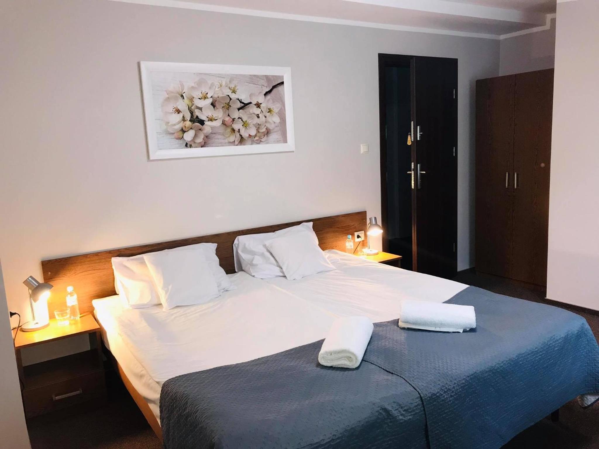 Double Room - Photo 4