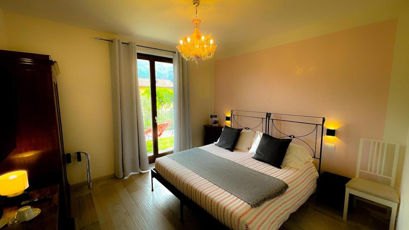 Double or Twin Room with Garden View photo 2