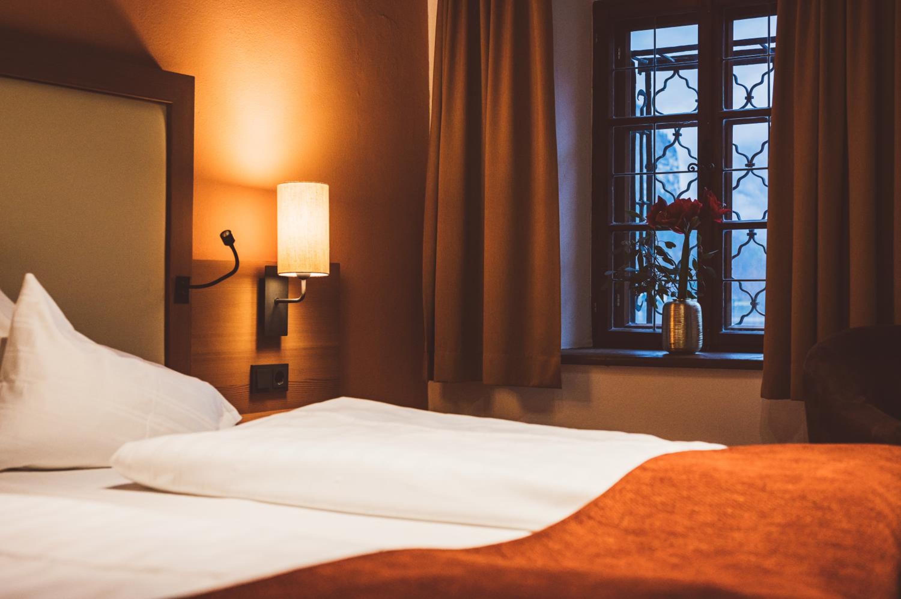 Standard Double or Twin Room - Photo 3