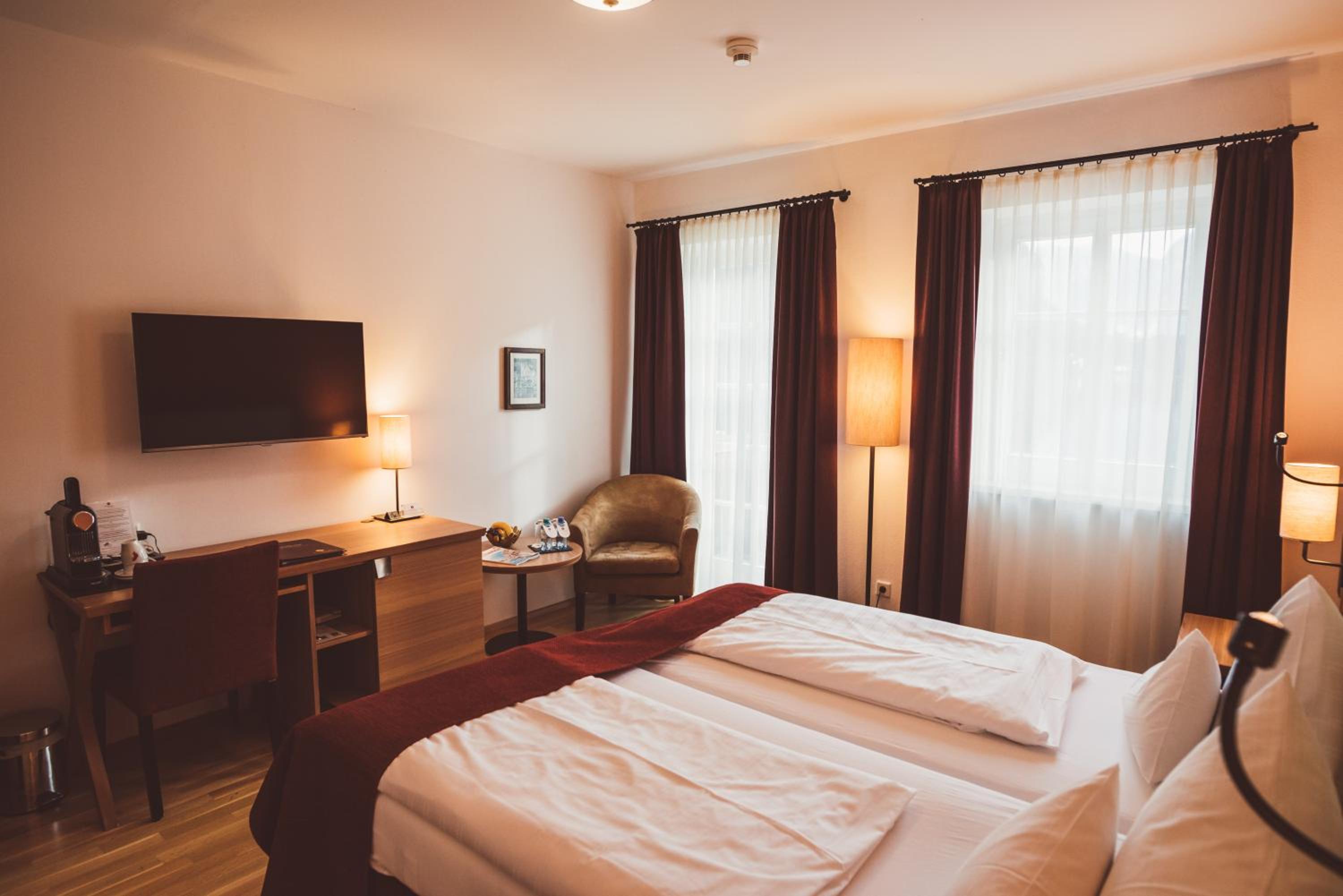 Superior Double or Twin Room - Photo 4
