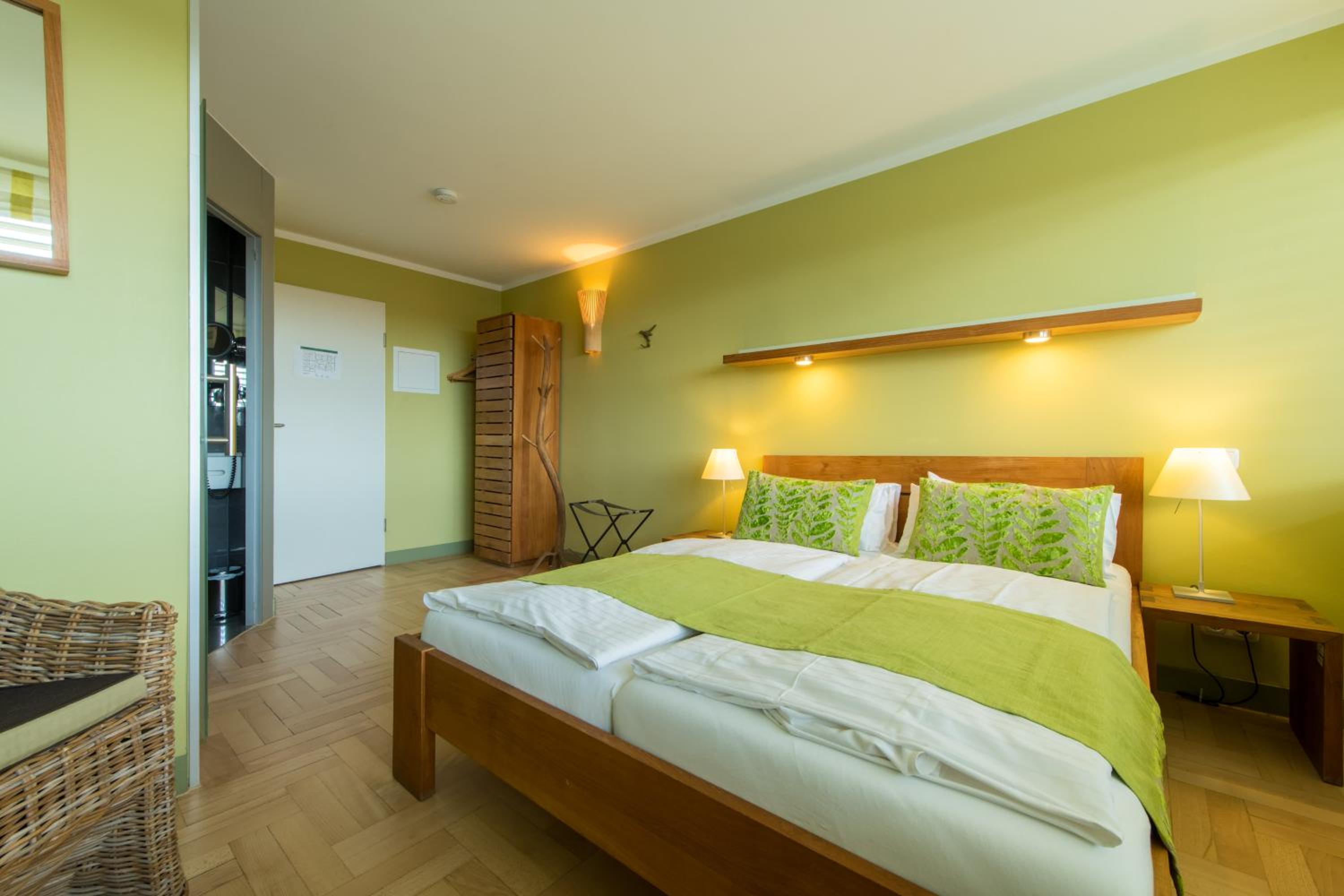 Single Room photo 3