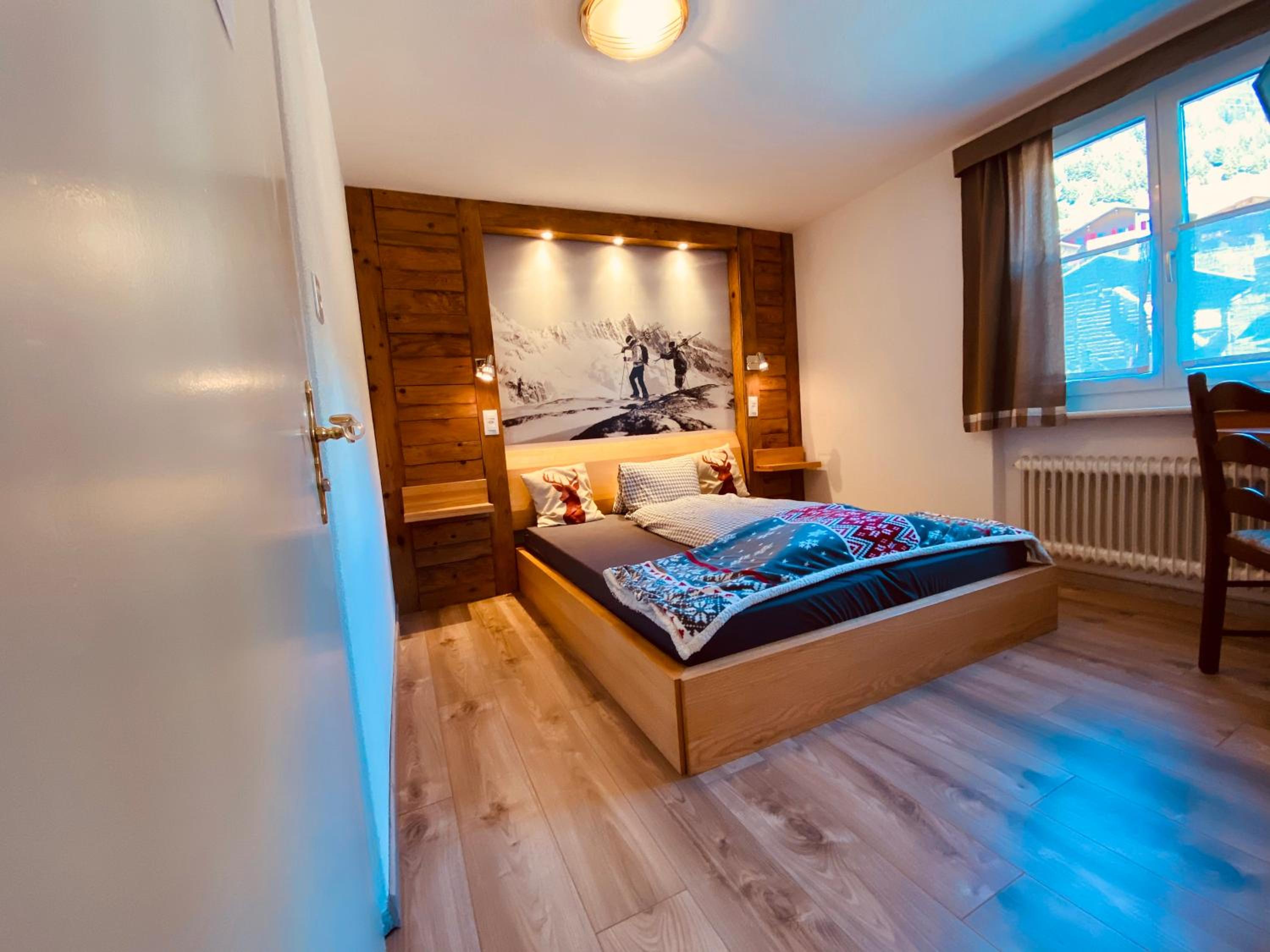 Small Double Room photo 2
