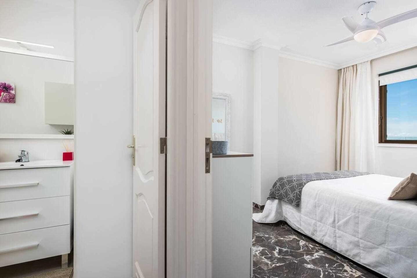Apartamento con vista al mar