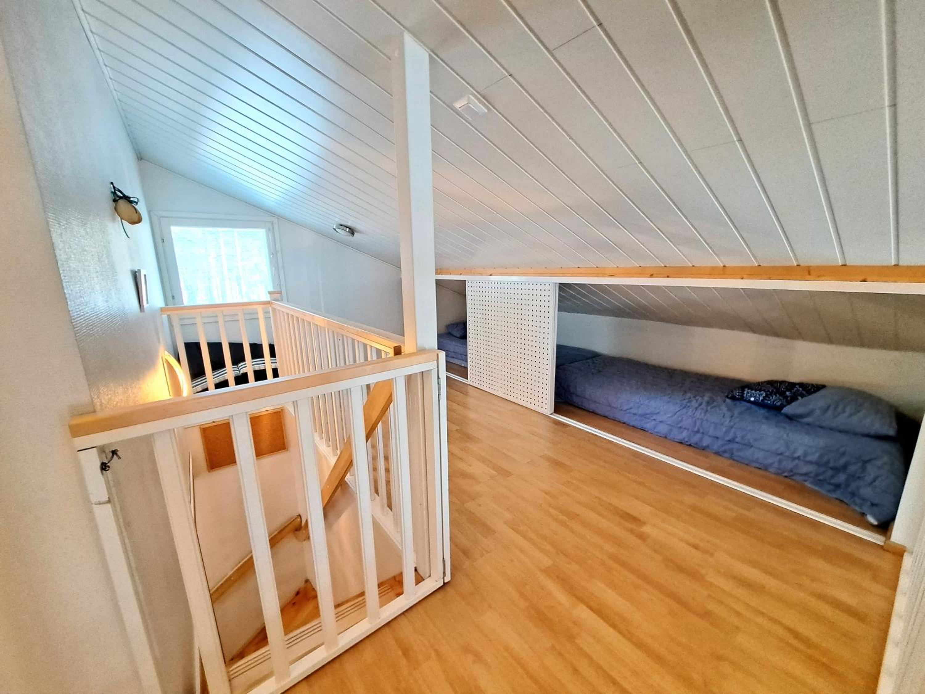 Three-Bedroom Apartment - Photo 4