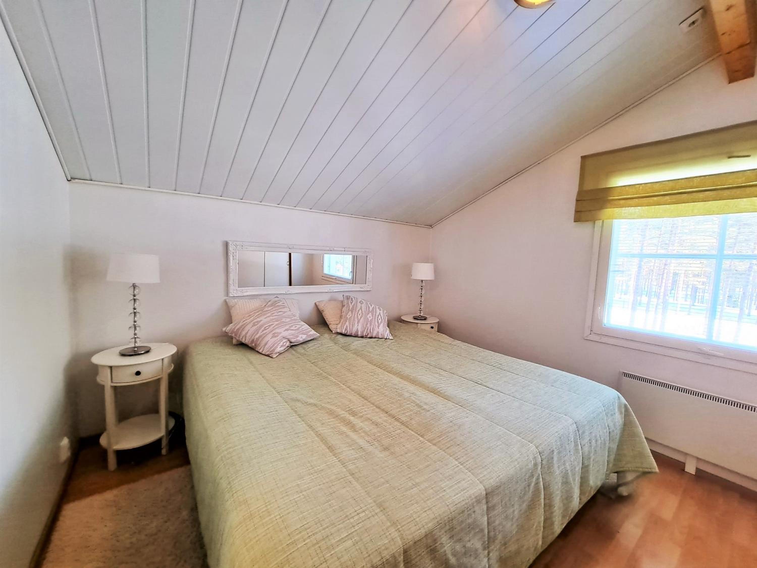 Three-Bedroom Apartment - Photo 11