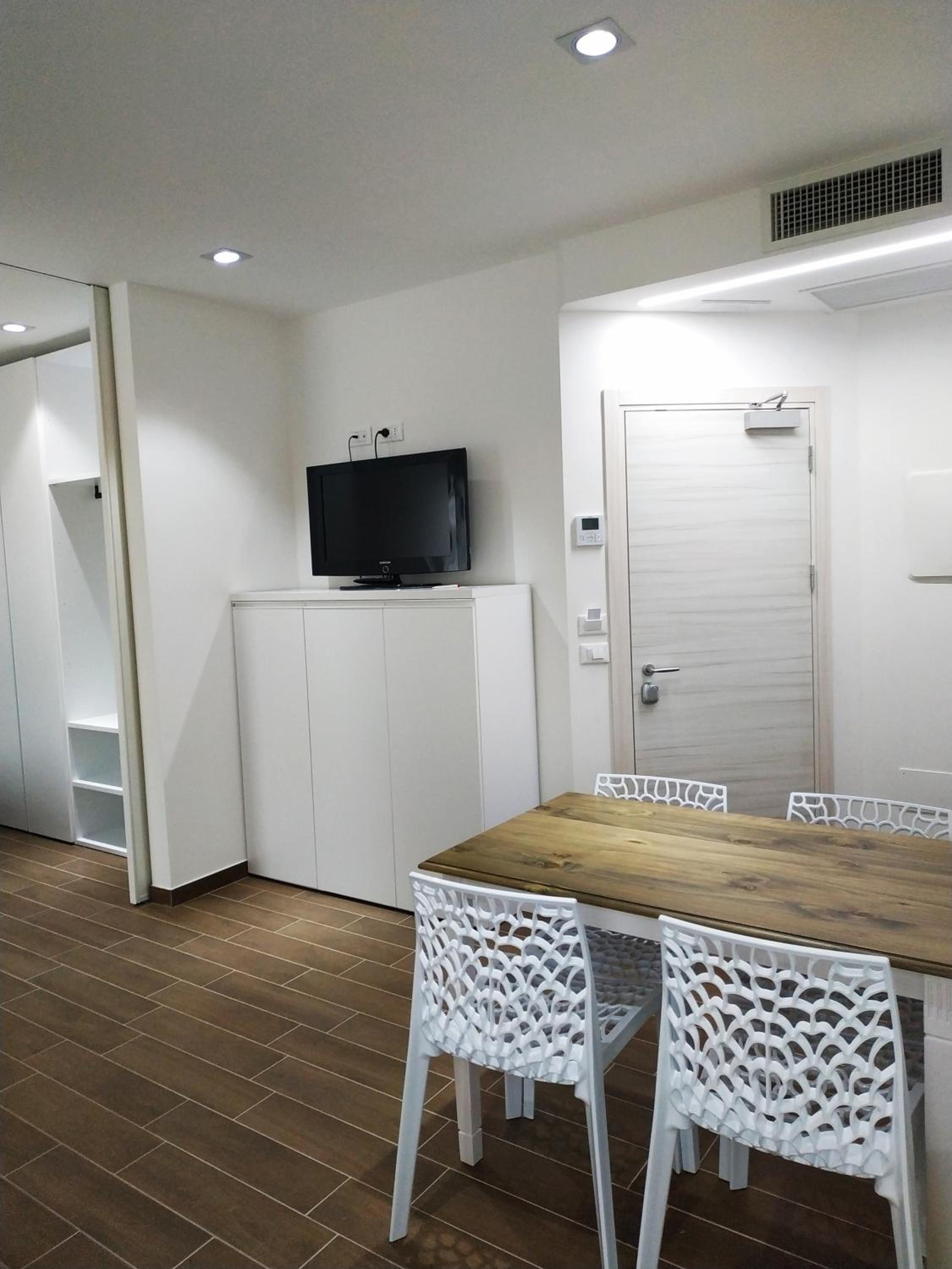 Apartment photo 3
