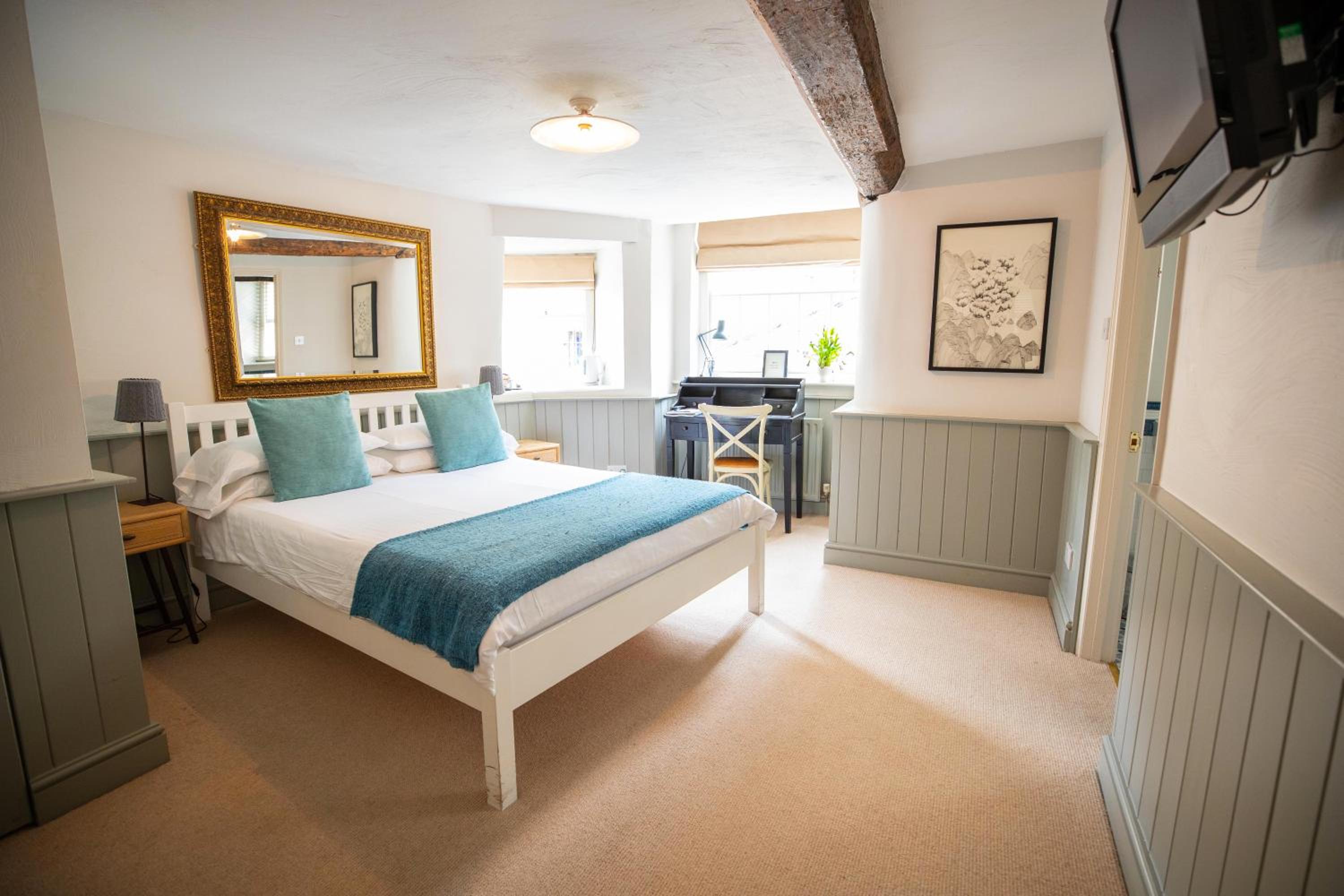 Deluxe Double Room with Shower photo 1