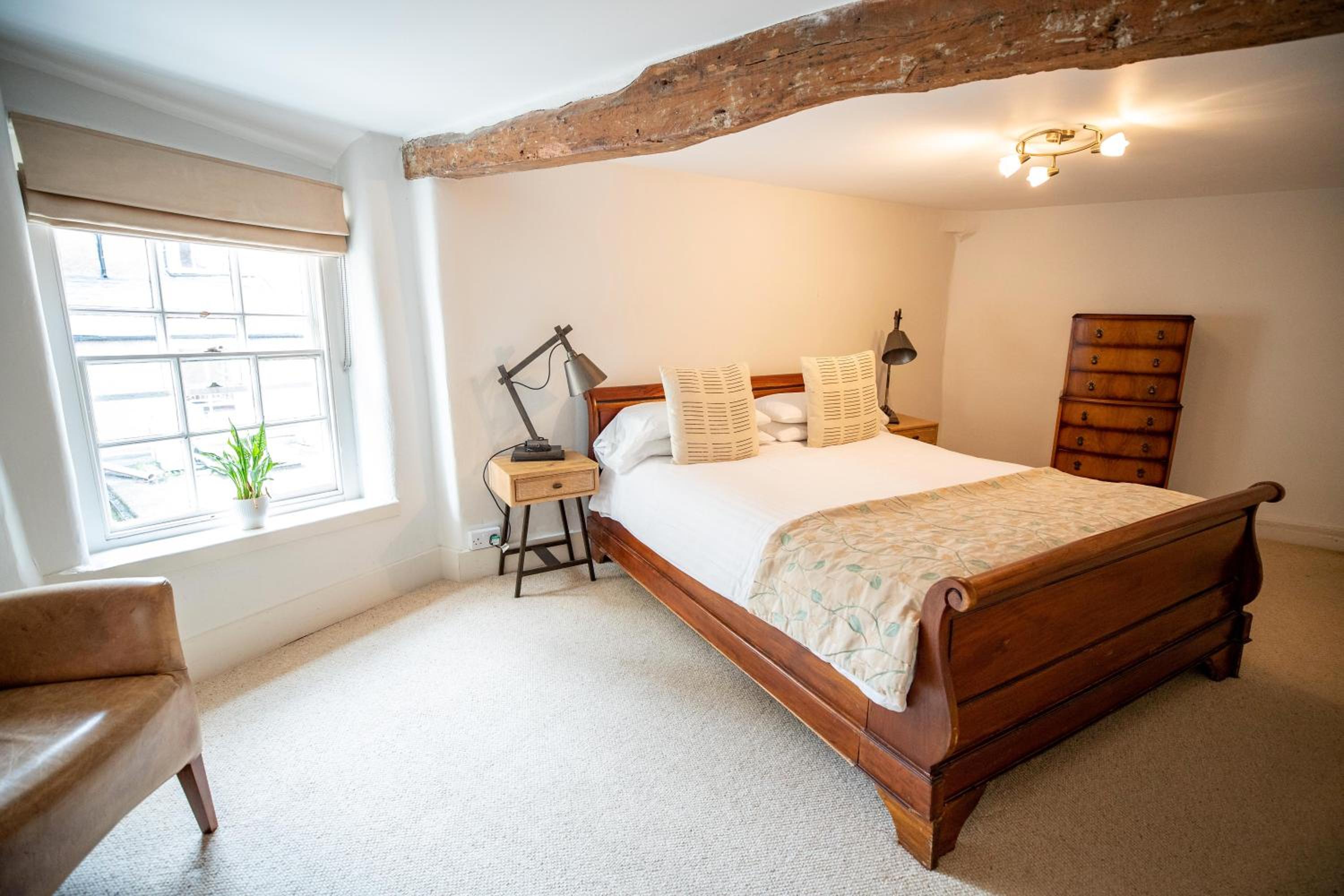 Deluxe Double Room with Bath photo 3