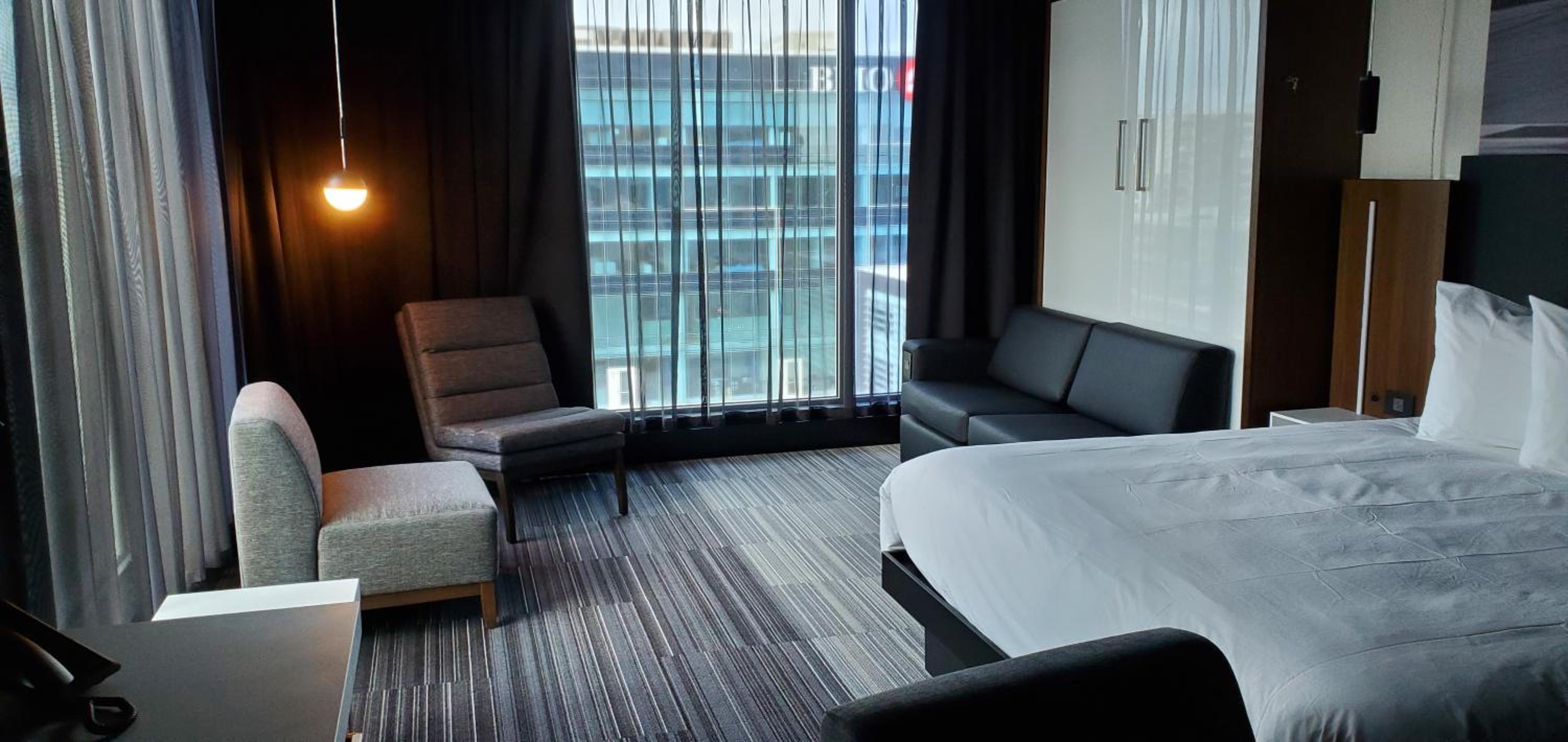 Superior King Room - Photo 1